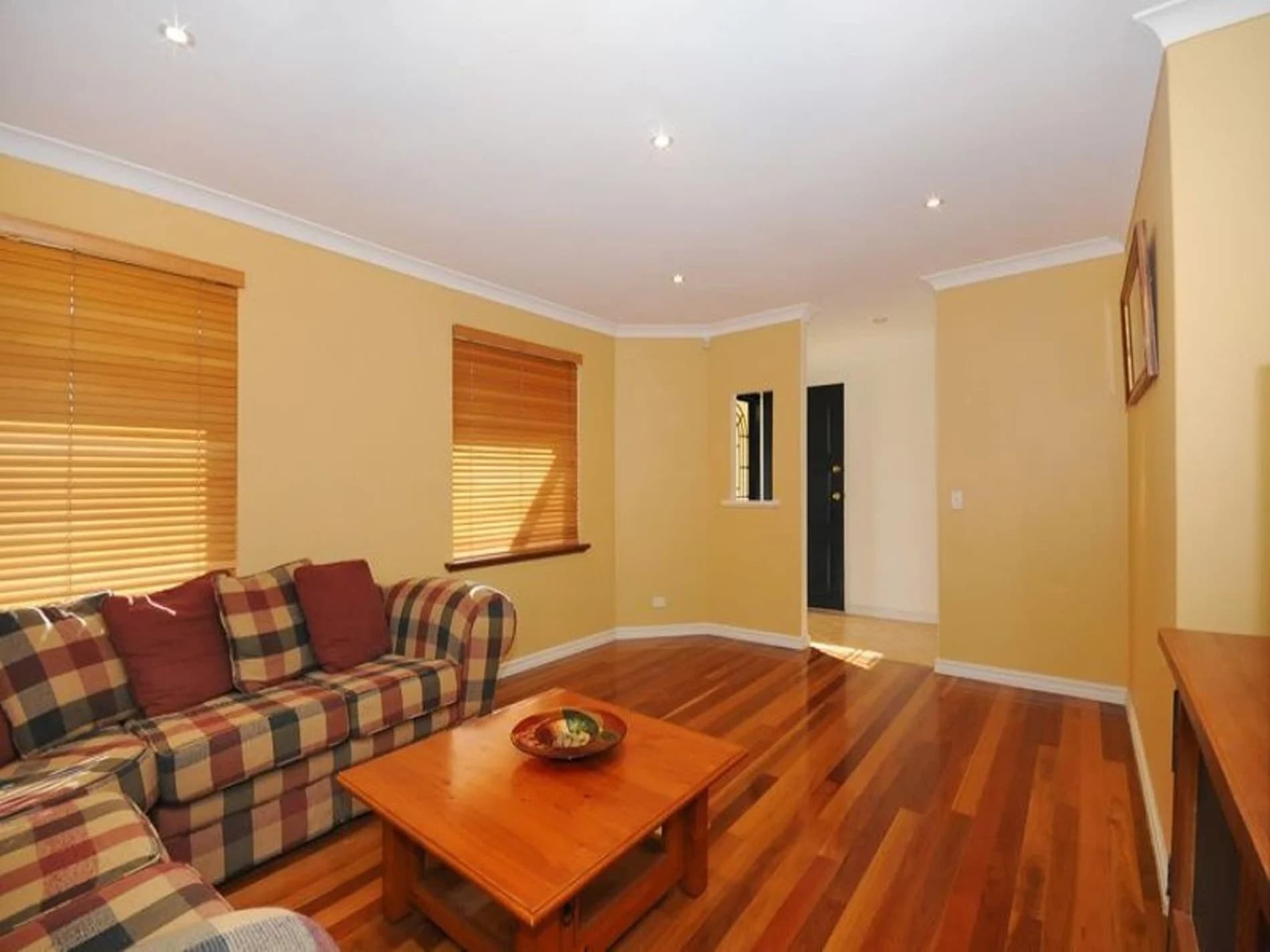 IMMACULATE &amp; INVITING, 148 Warwick Road, Duncraig WA 6023, Duncraig - Thumbnail 7