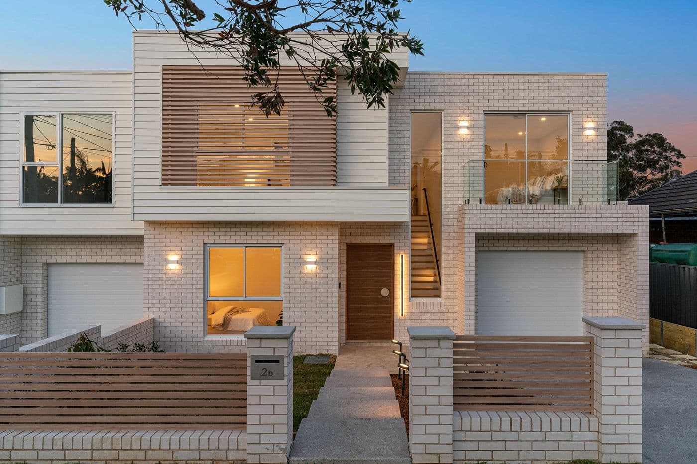 2b Bunarba Road, Gymea Bay - Image 1
