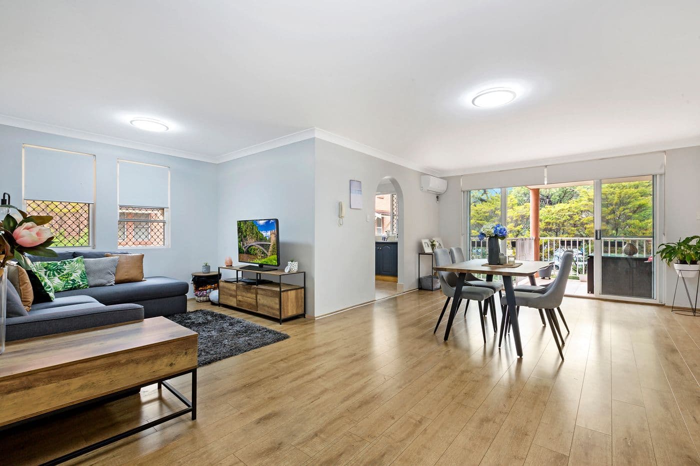 13/271-275 Kingsway, Caringbah - Image 1