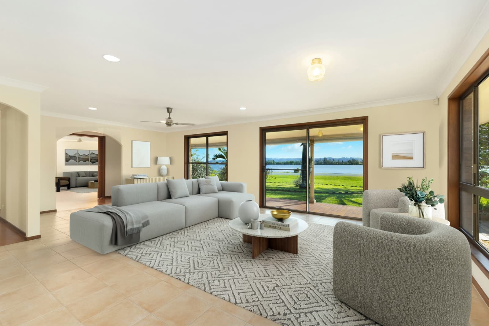 1060 River Drive, KEITH HALL, Keith Hall - Thumbnail 4