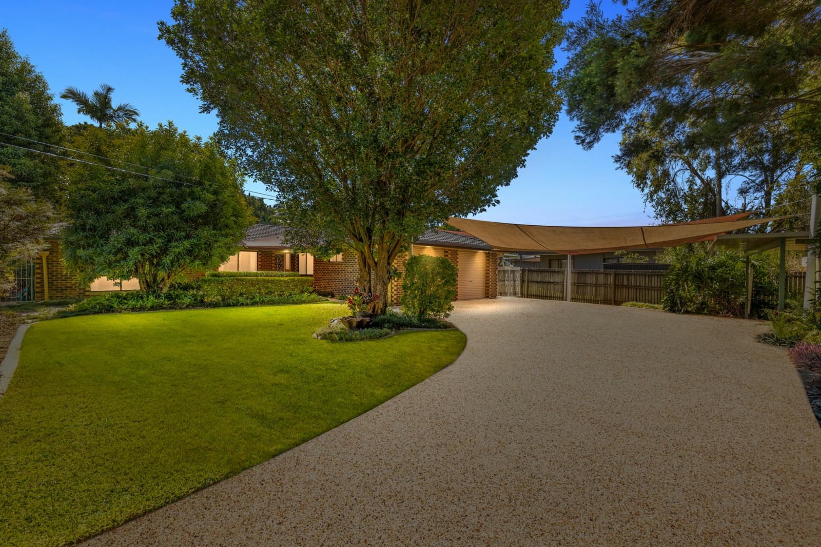 1 Yaraan Street, BRACKEN RIDGE, Bracken Ridge - Image 1