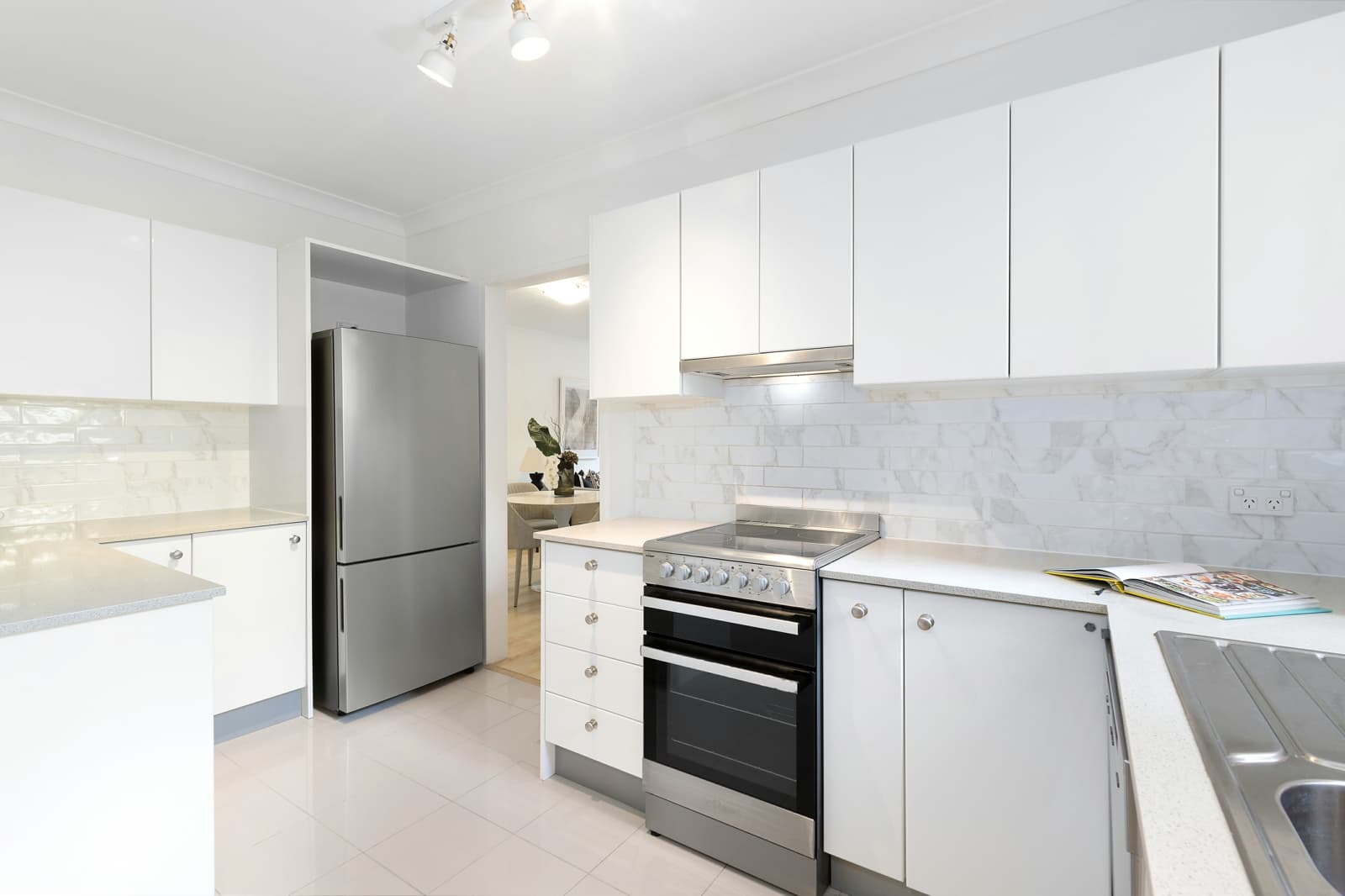 2/27 Morton Street, WOLLSTONECRAFT, Wollstonecraft - Thumbnail 2