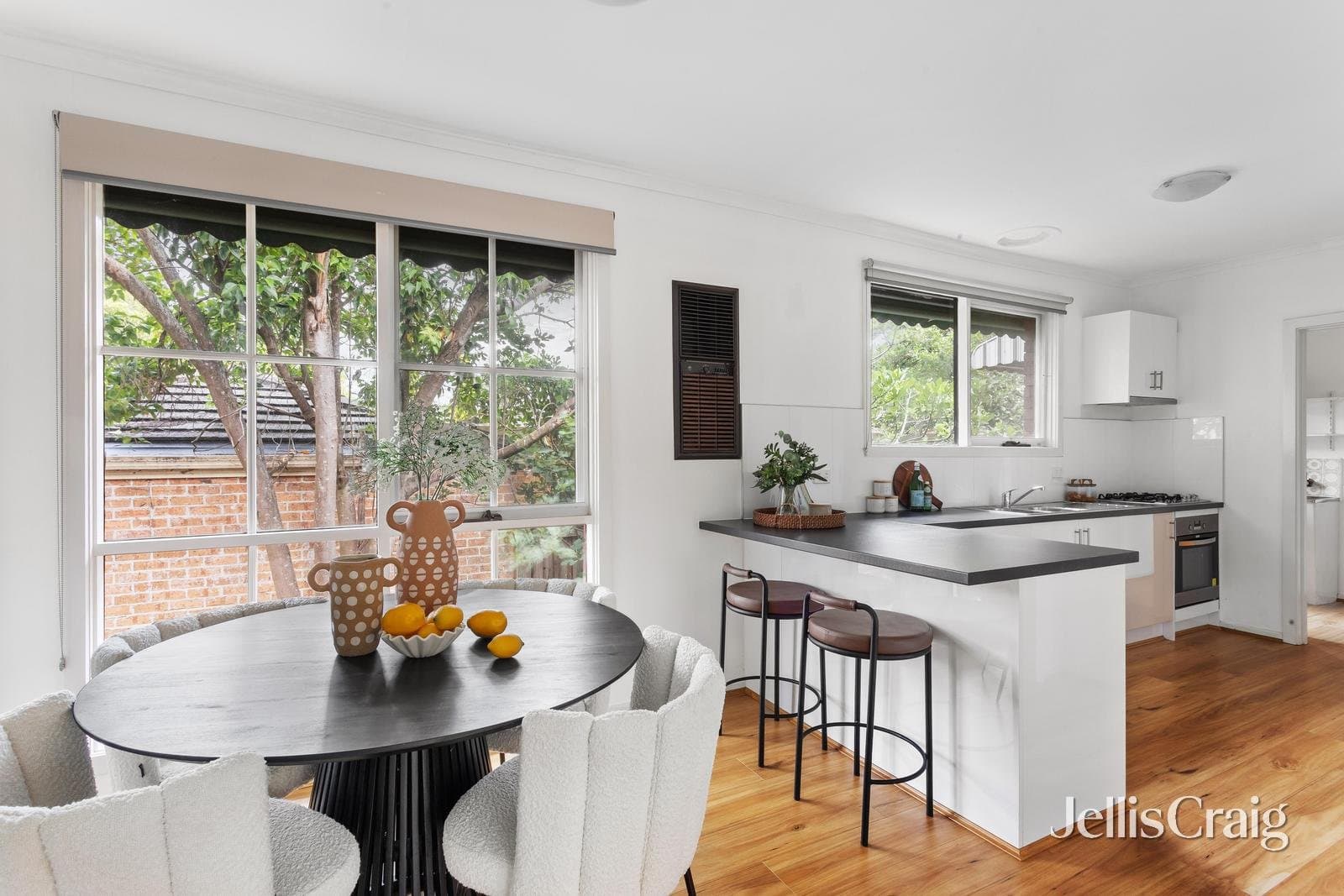 2/1 Neath Street, Surrey Hills, Surrey Hills - Thumbnail 4