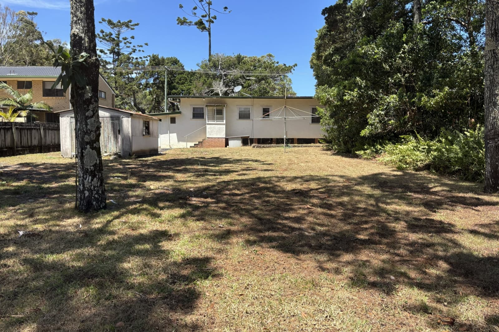 14 Pine Avenue, EAST BALLINA, East Ballina - Thumbnail 2