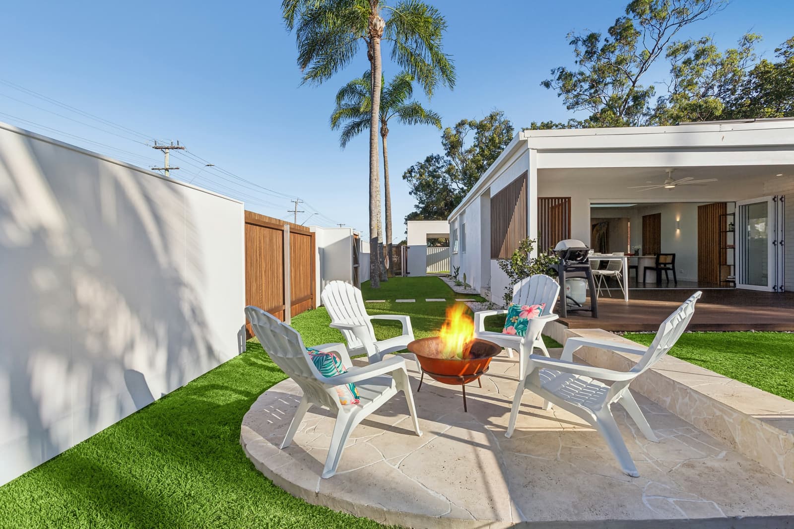 14 Lakes Drive, TWEED HEADS WEST, Tweed Heads West - Thumbnail 3