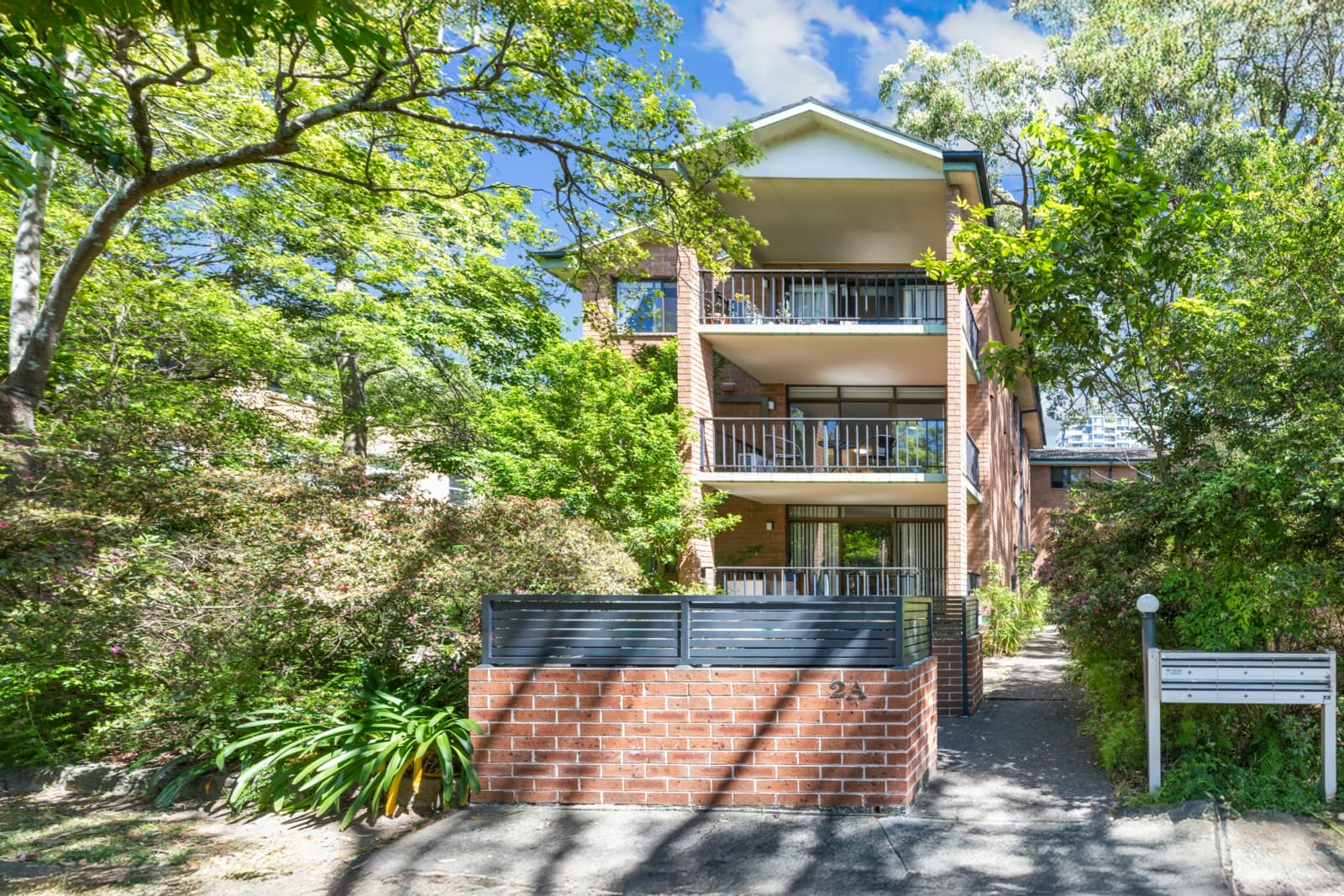 10/2A Surrey Street, EPPING, Epping - Image 1