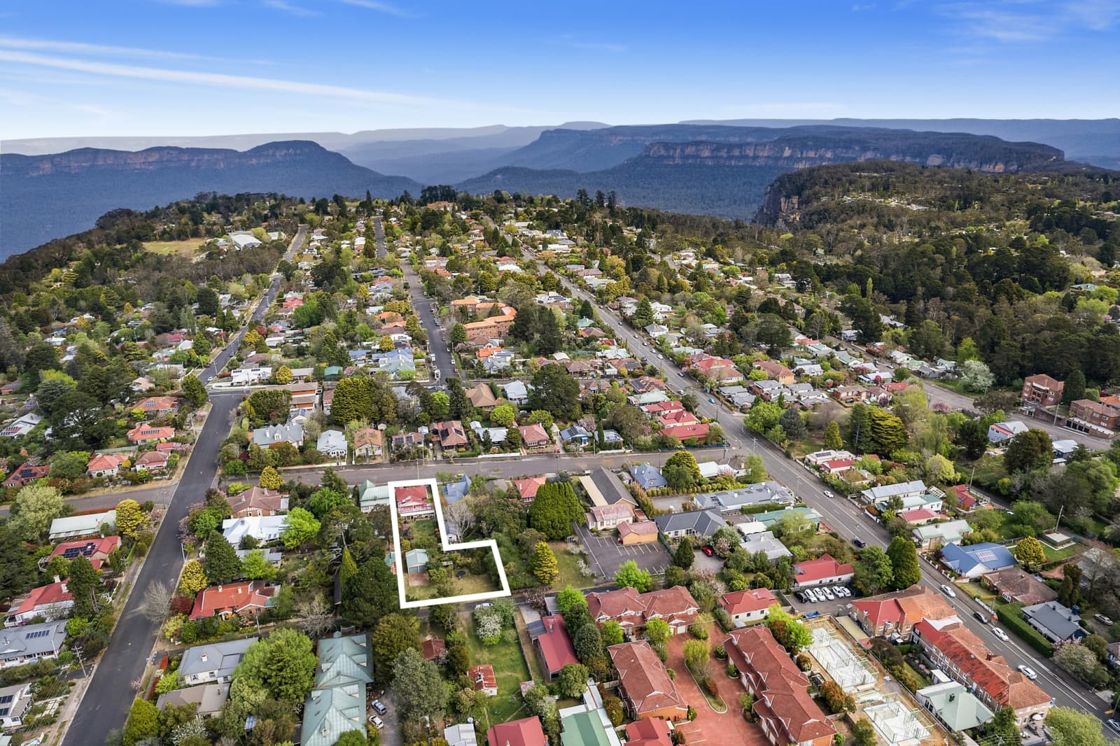 12-14 Coomonderry Street, KATOOMBA, Katoomba - Image 1
