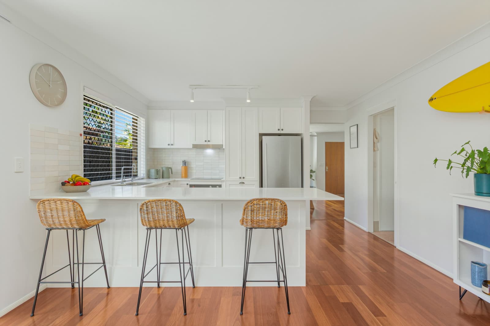 2/6 Carrisa Court, CURRUMBIN WATERS, Currumbin Waters - Thumbnail 2