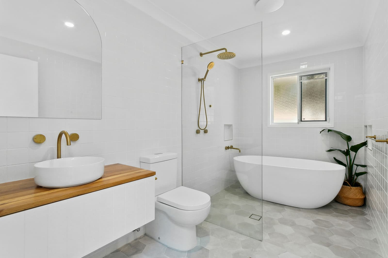 72 Doubleview Drive, ELANORA, Elanora - Thumbnail 5