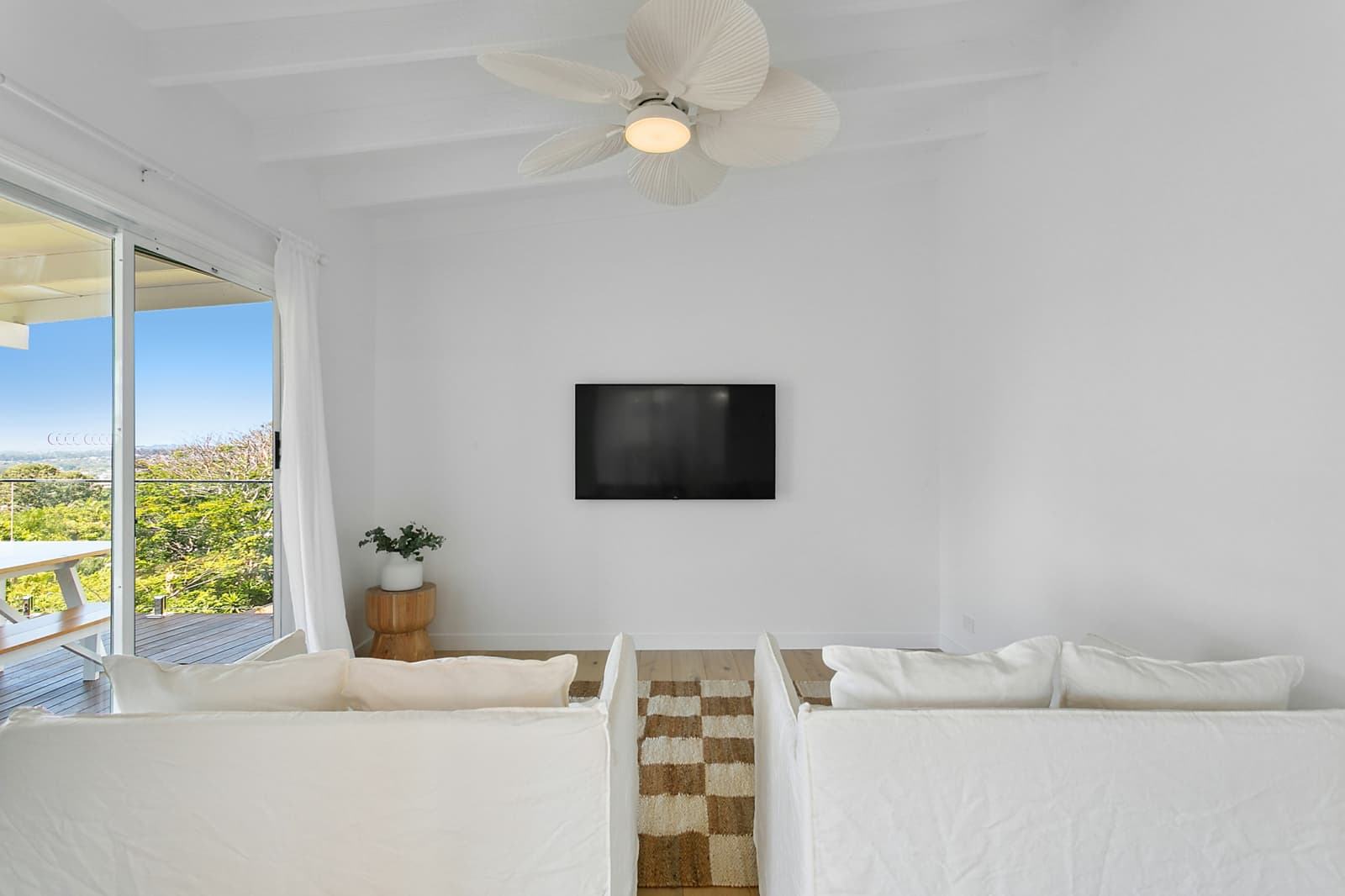 72 Doubleview Drive, ELANORA, Elanora - Thumbnail 6