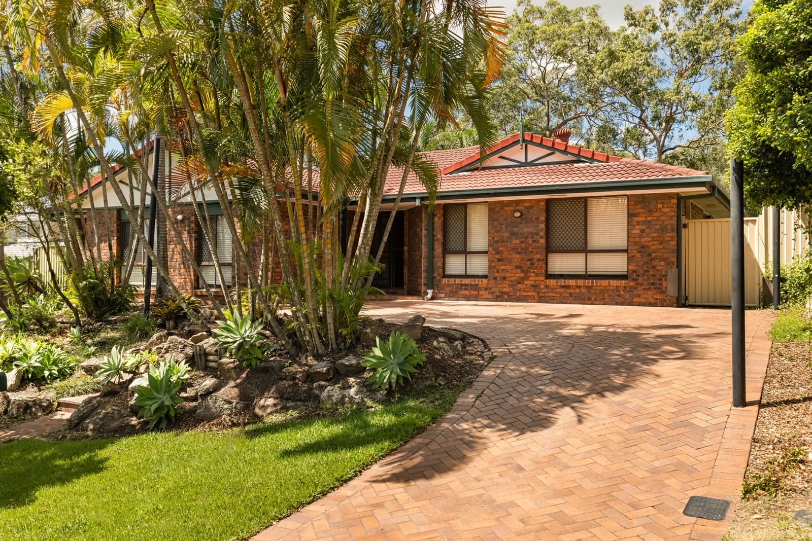 42 Michelangelo Crescent, MACKENZIE, Mackenzie - Image 1
