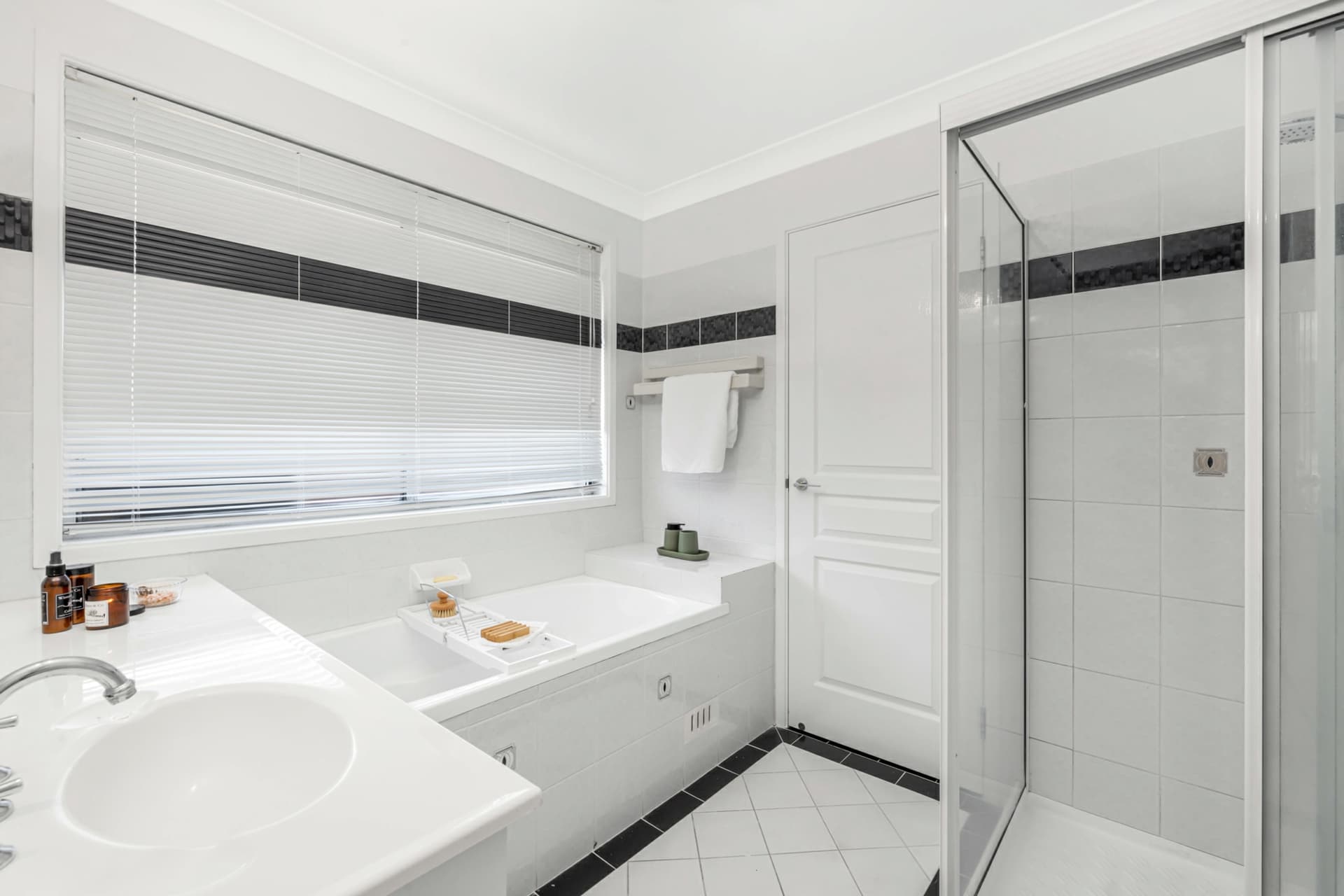 25+25A Raymond Street, BLACKTOWN, Blacktown - Thumbnail 6