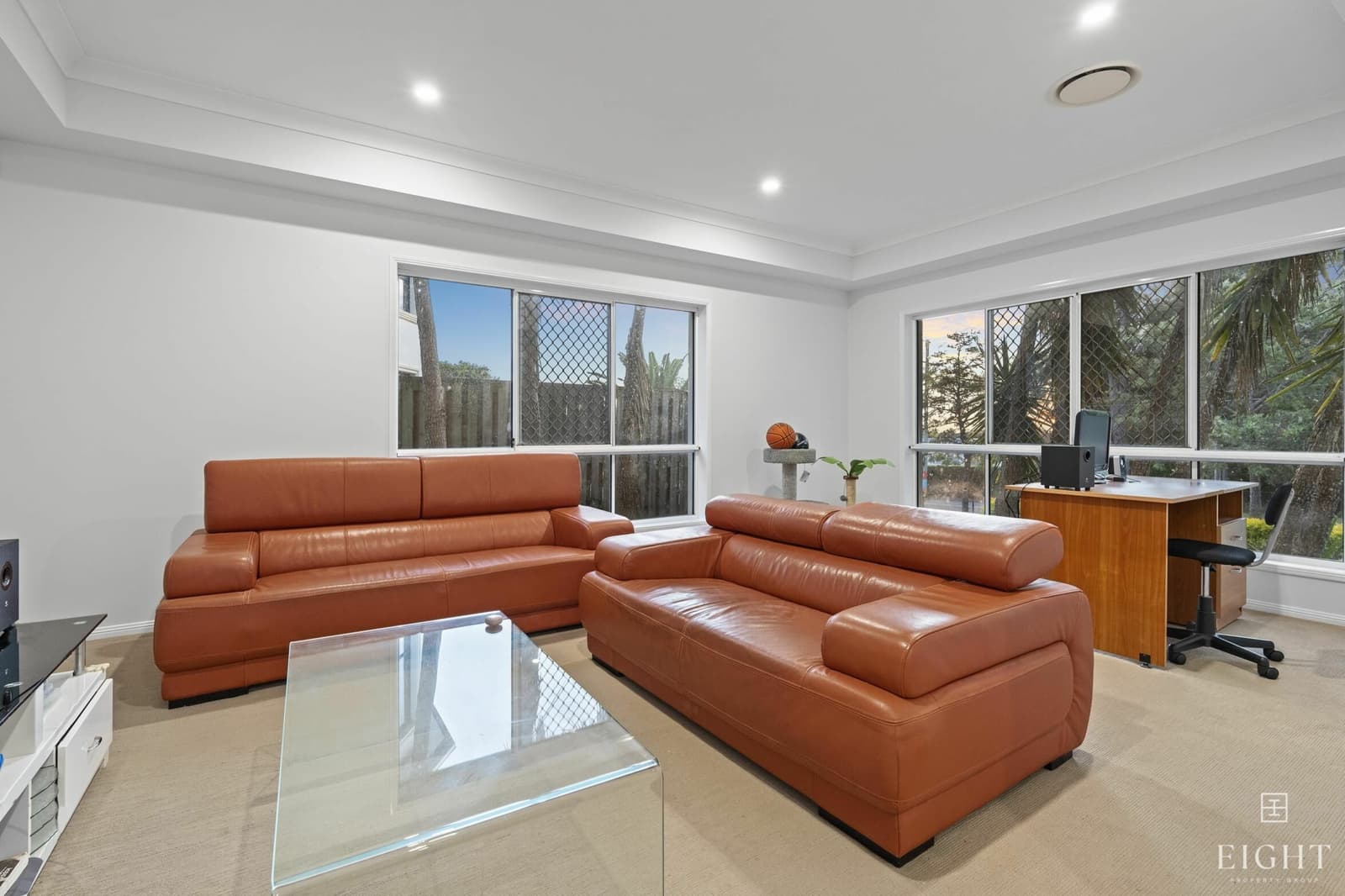 90 John Markwell Parade, DAISY HILL, Daisy Hill - Thumbnail 2