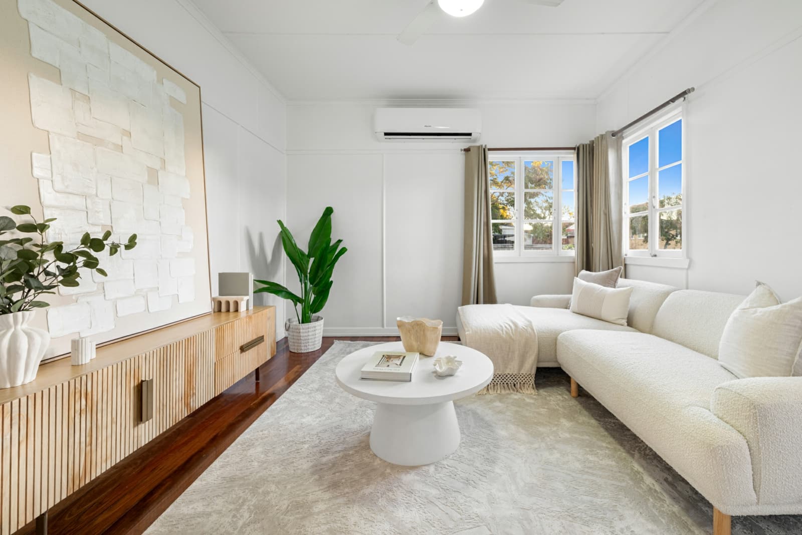 78 Glindemann Drive, HOLLAND PARK, Holland Park - Thumbnail 2