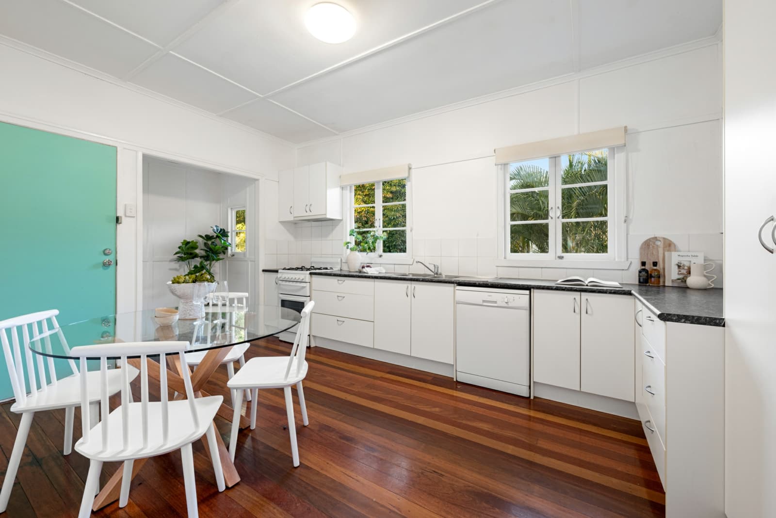78 Glindemann Drive, HOLLAND PARK, Holland Park - Thumbnail 6