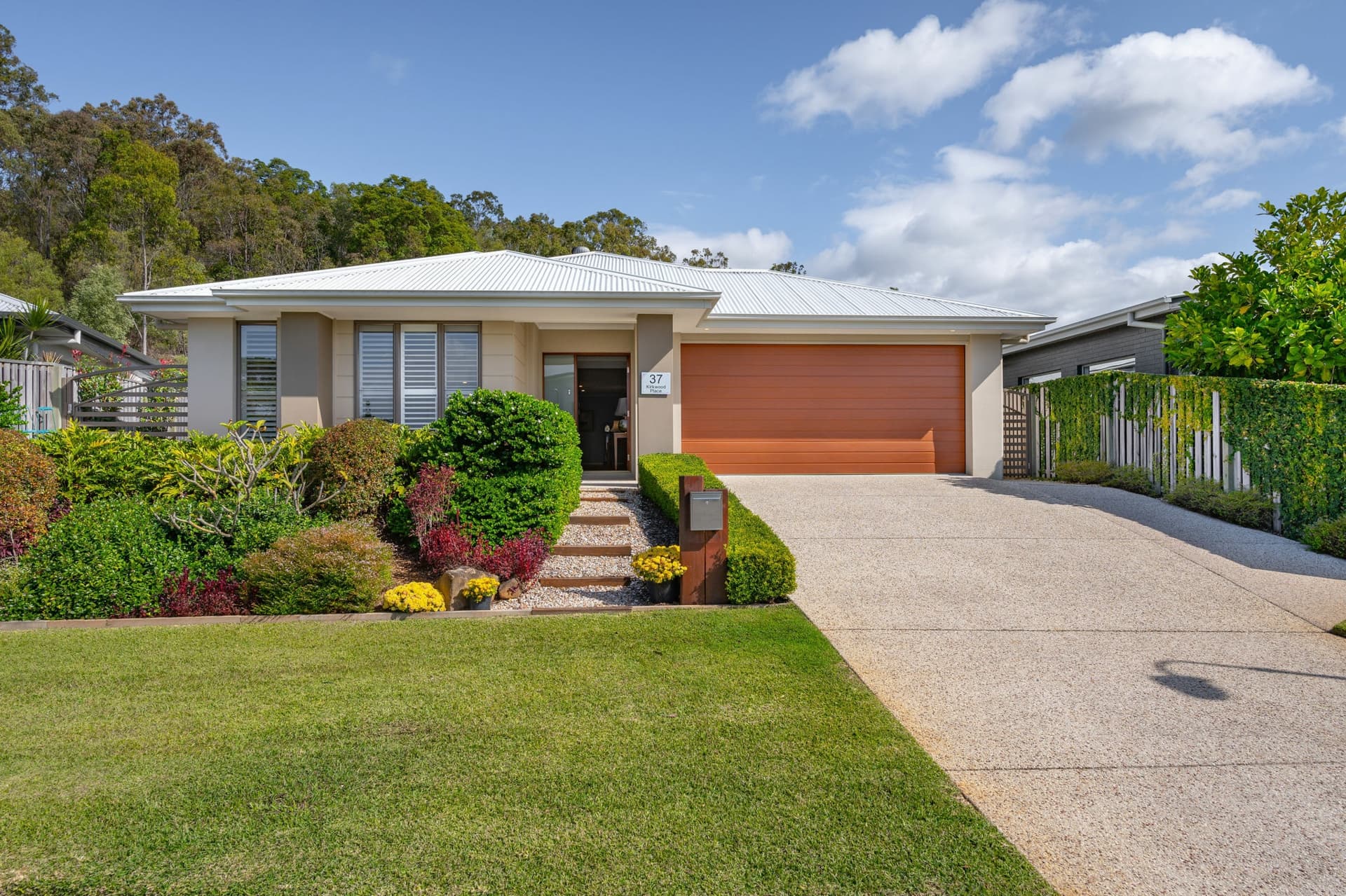 37 Kirkwood Place, REEDY CREEK, Reedy Creek - Thumbnail 5