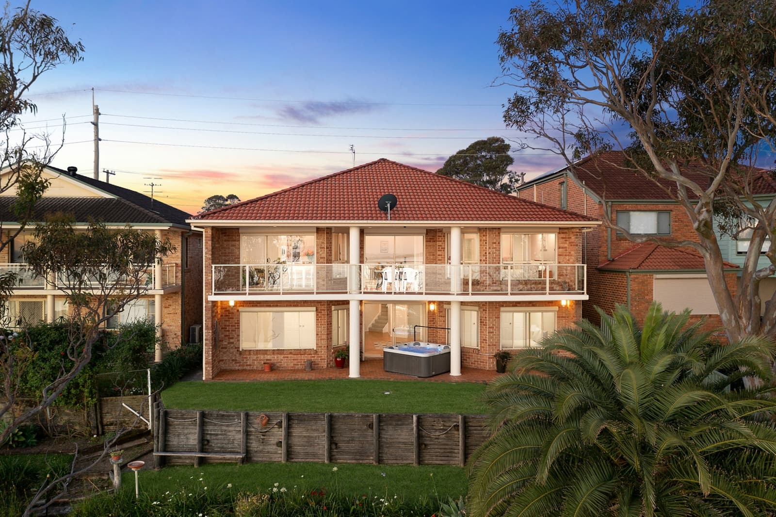140 Diamond Head Drive, BUDGEWOI, Budgewoi - Thumbnail 3
