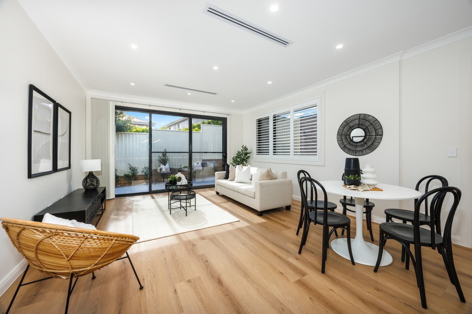 2/33 Edgar Street, EASTWOOD, Eastwood - Image 1