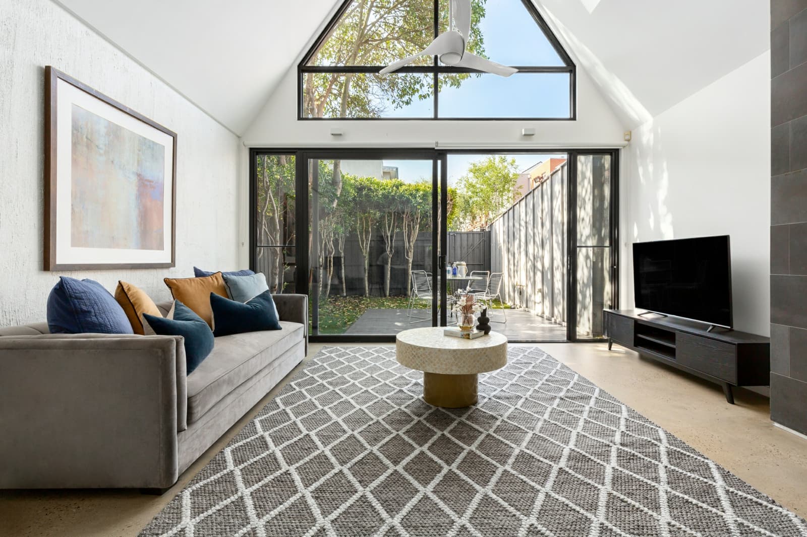 29 Ann Street, WINDSOR, Windsor - Thumbnail 2