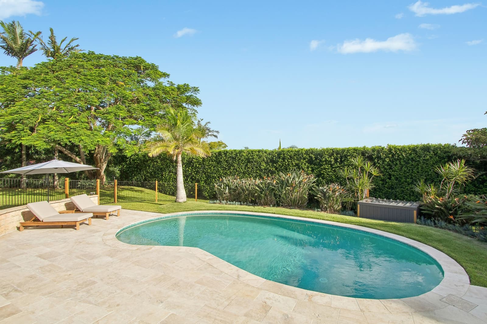 6 Flametree Terrace, BANORA POINT, Banora Point - Image 1