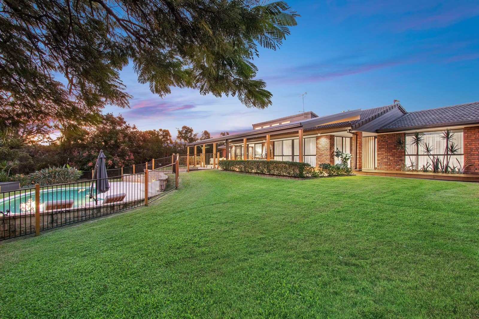 6 Flametree Terrace, BANORA POINT, Banora Point - Thumbnail 6