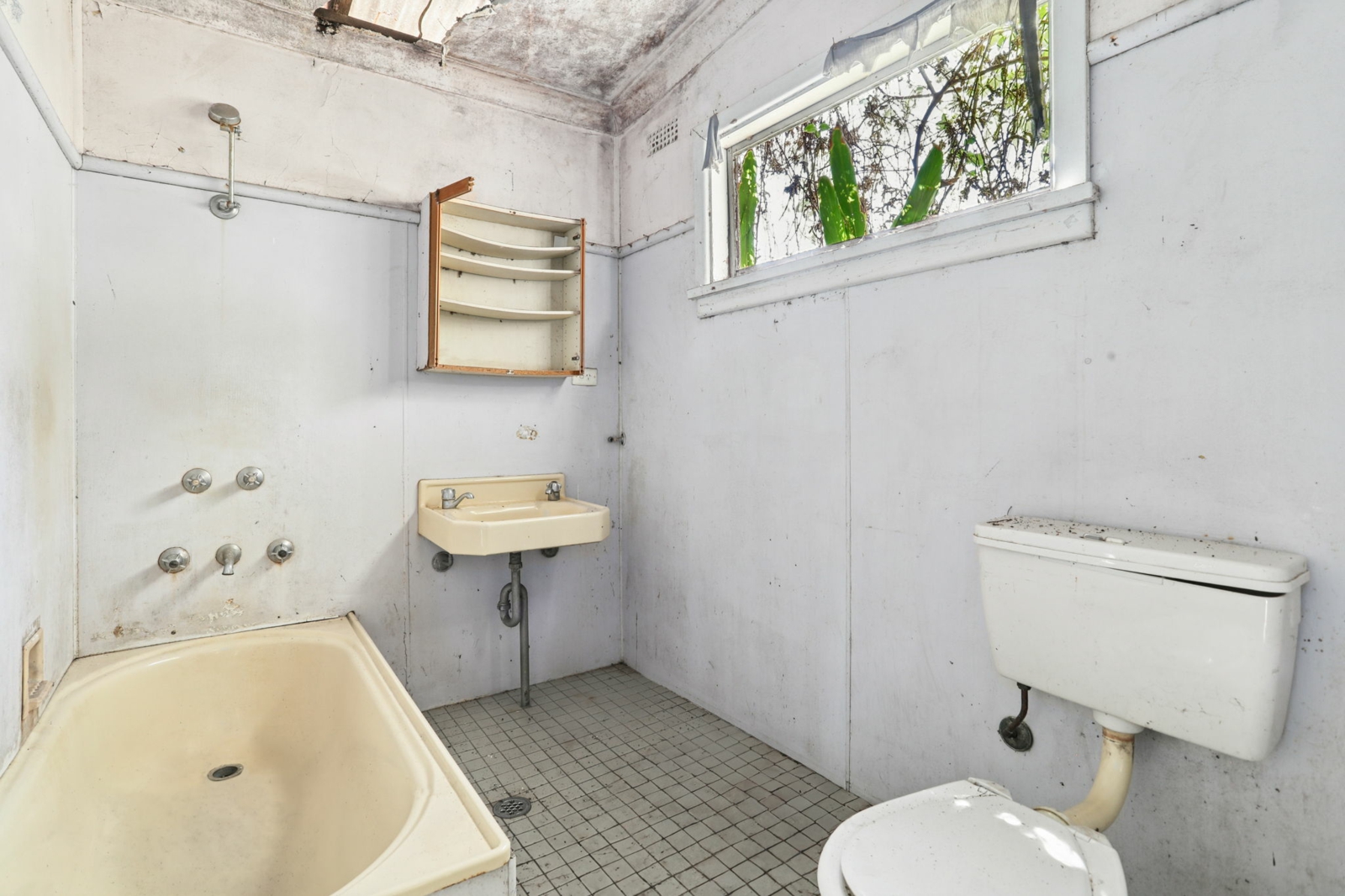 35 Stanley Street, BURWOOD, Burwood - Thumbnail 5