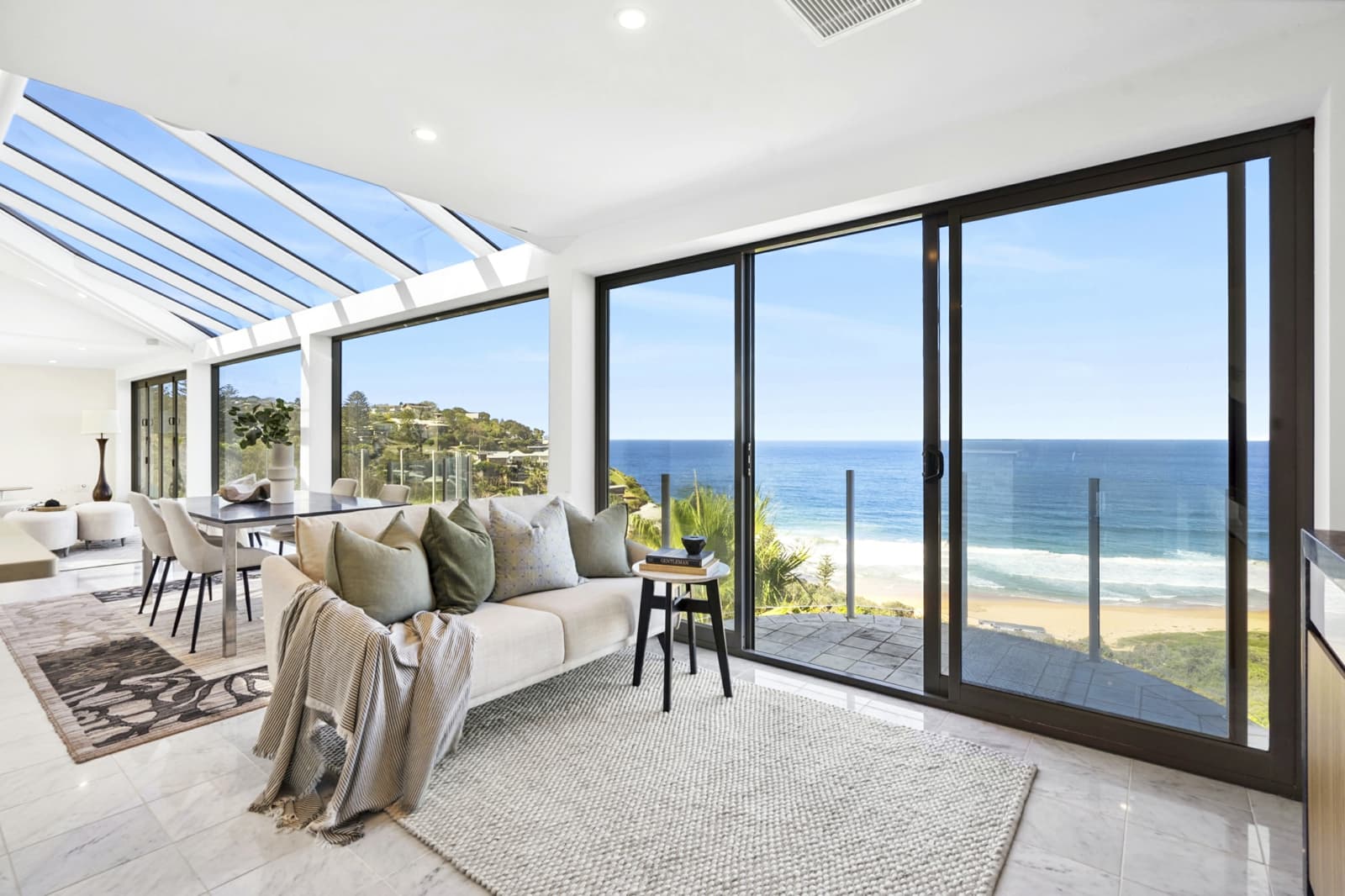 37 Karloo Parade, NEWPORT, Newport - Thumbnail 5