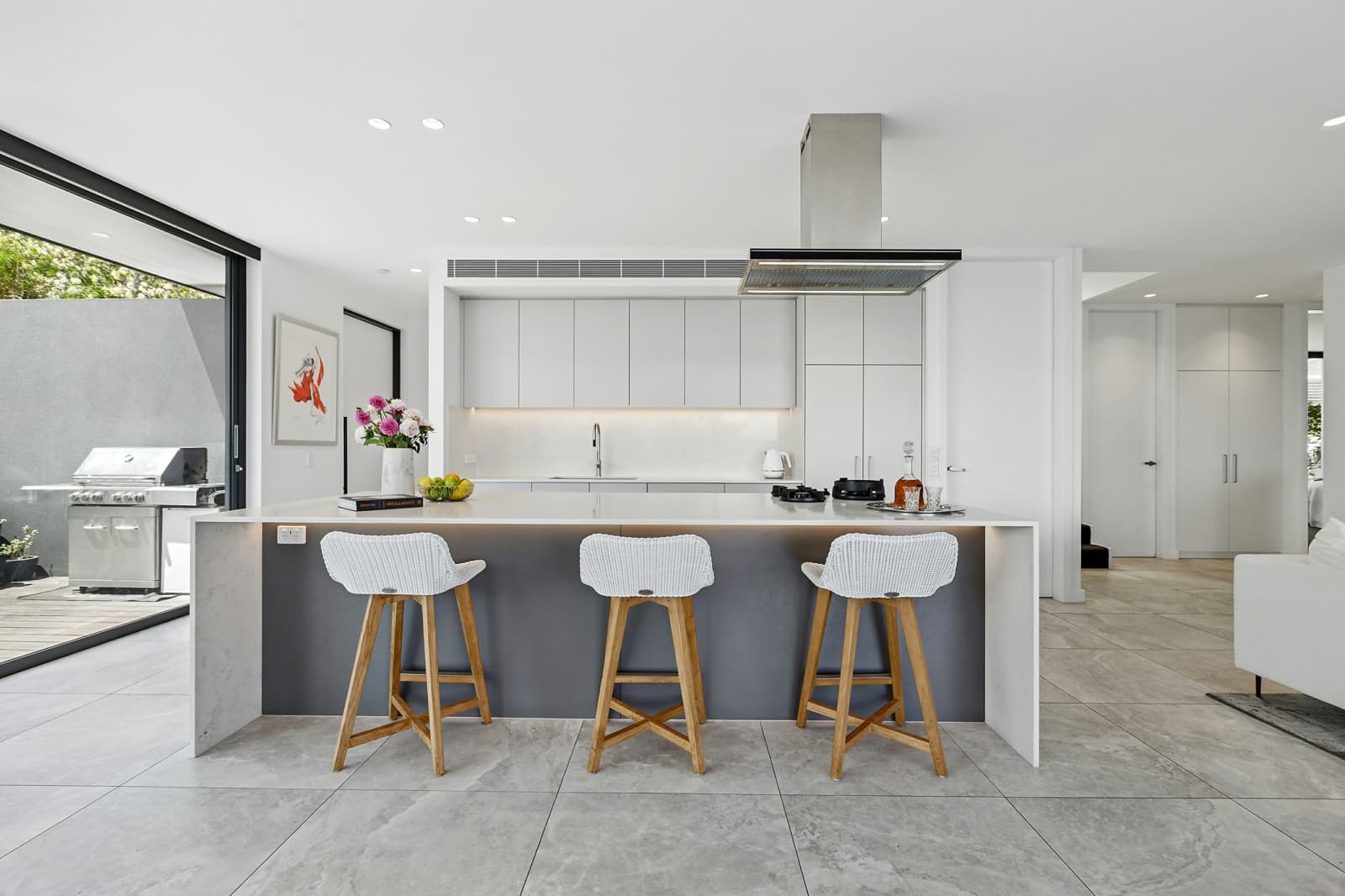 39 Adelaide Street, CLONTARF, Clontarf - Thumbnail 4