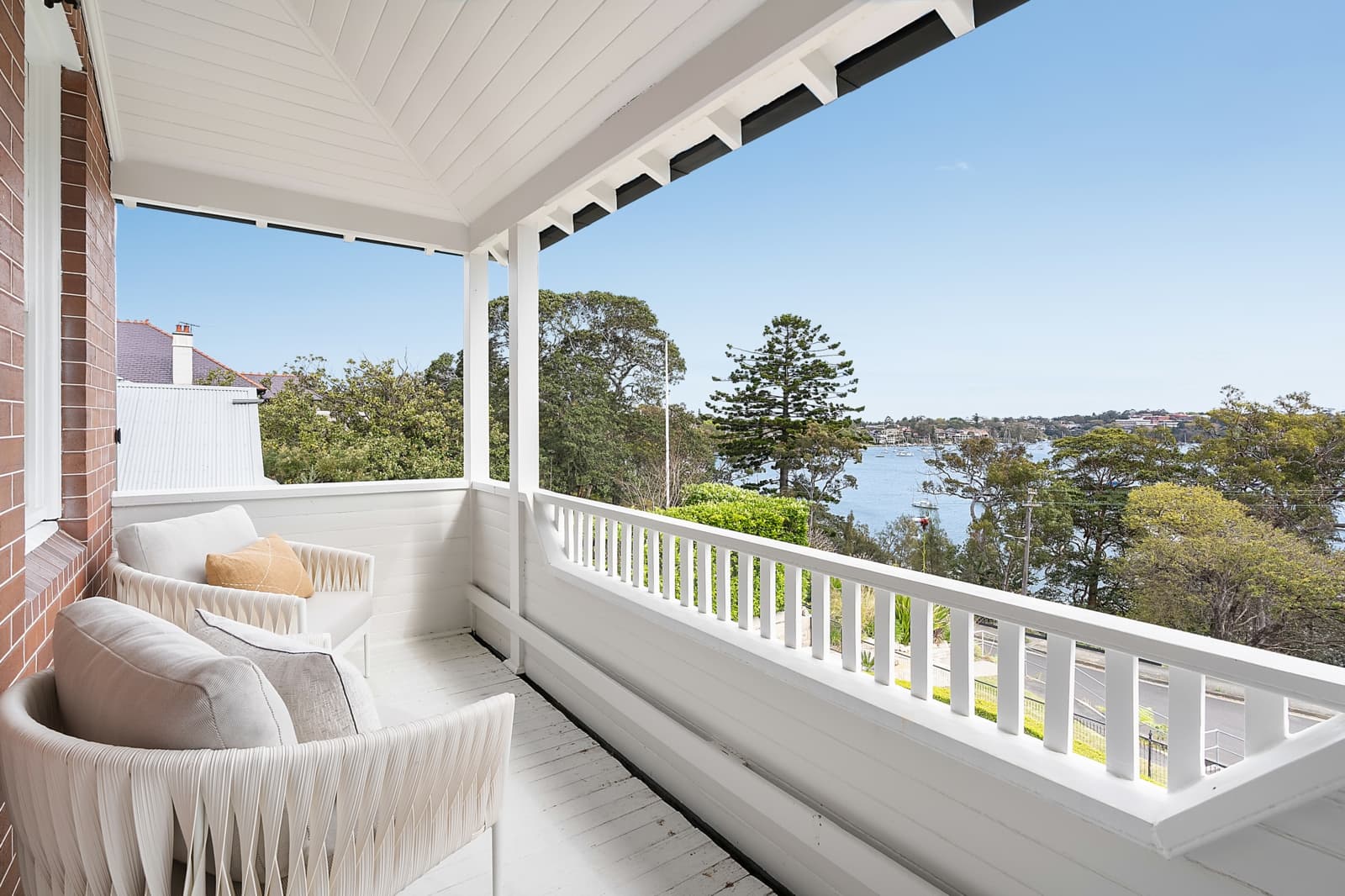 104 Northwood Road, NORTHWOOD, Northwood - Thumbnail 4