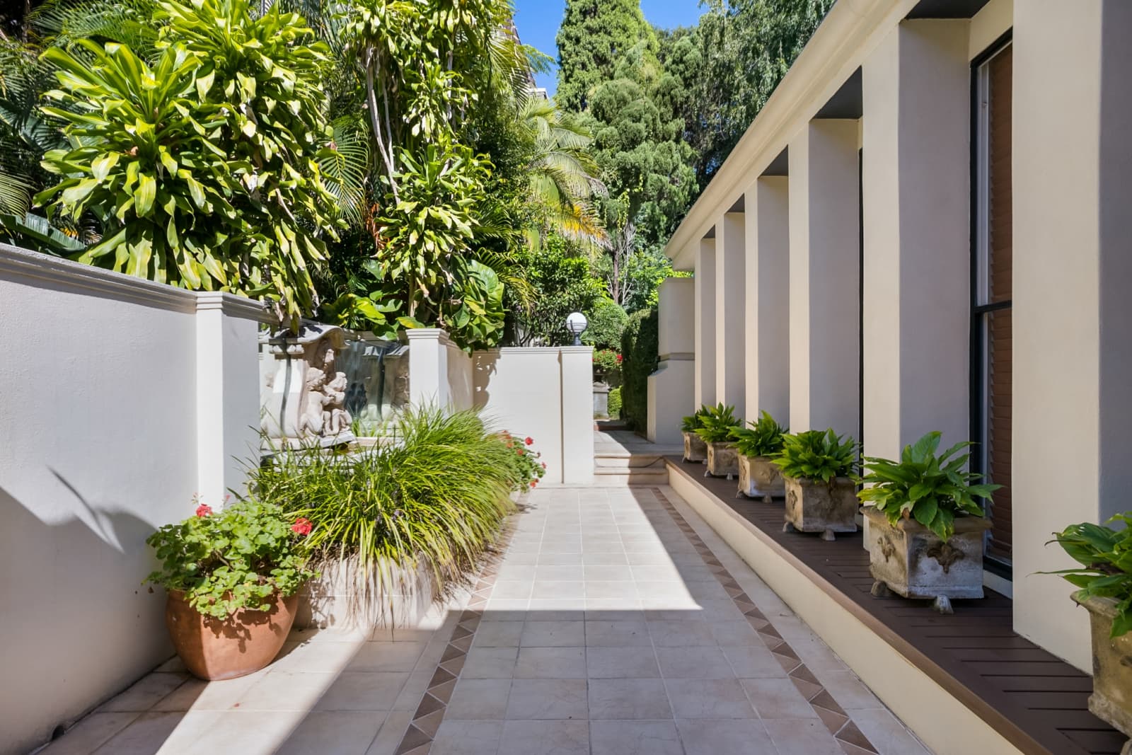 12 Holbrook Avenue, KIRRIBILLI, Kirribilli - Thumbnail 2