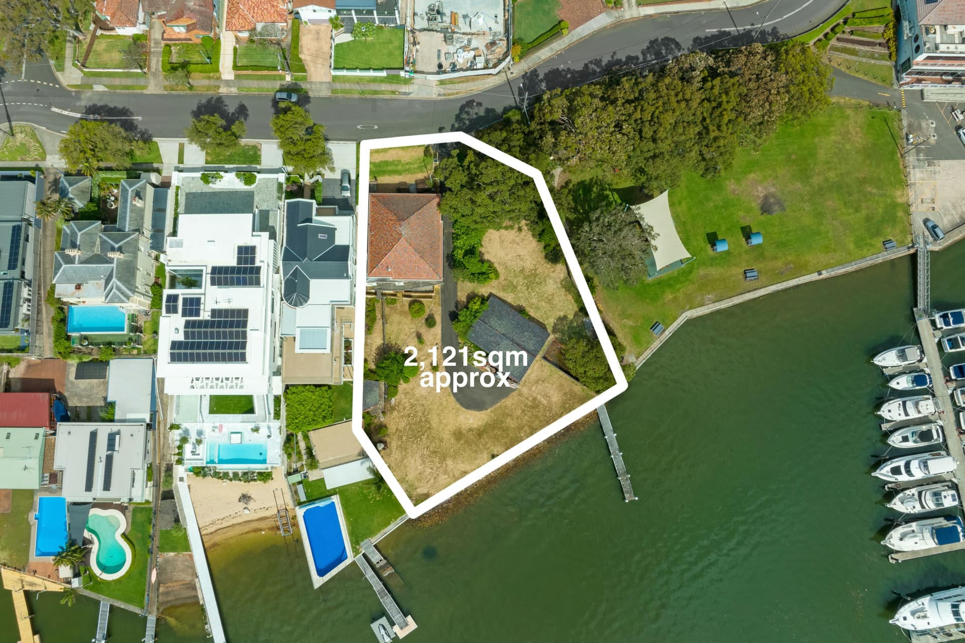 73 Vista Street, SANS SOUCI, Sans Souci - Image 1