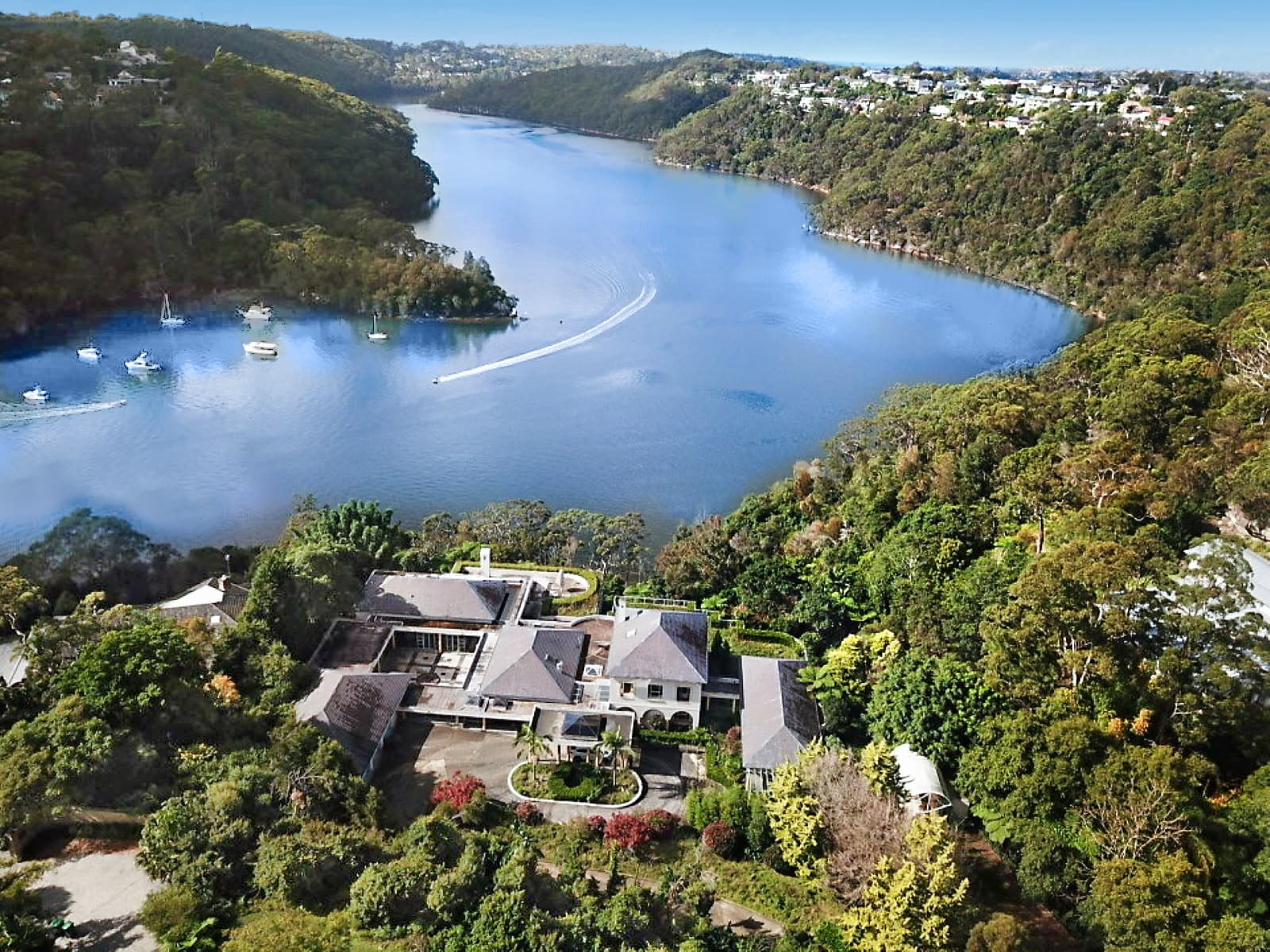 17 Neerim Road, CASTLE COVE, Castle Cove - Thumbnail 3