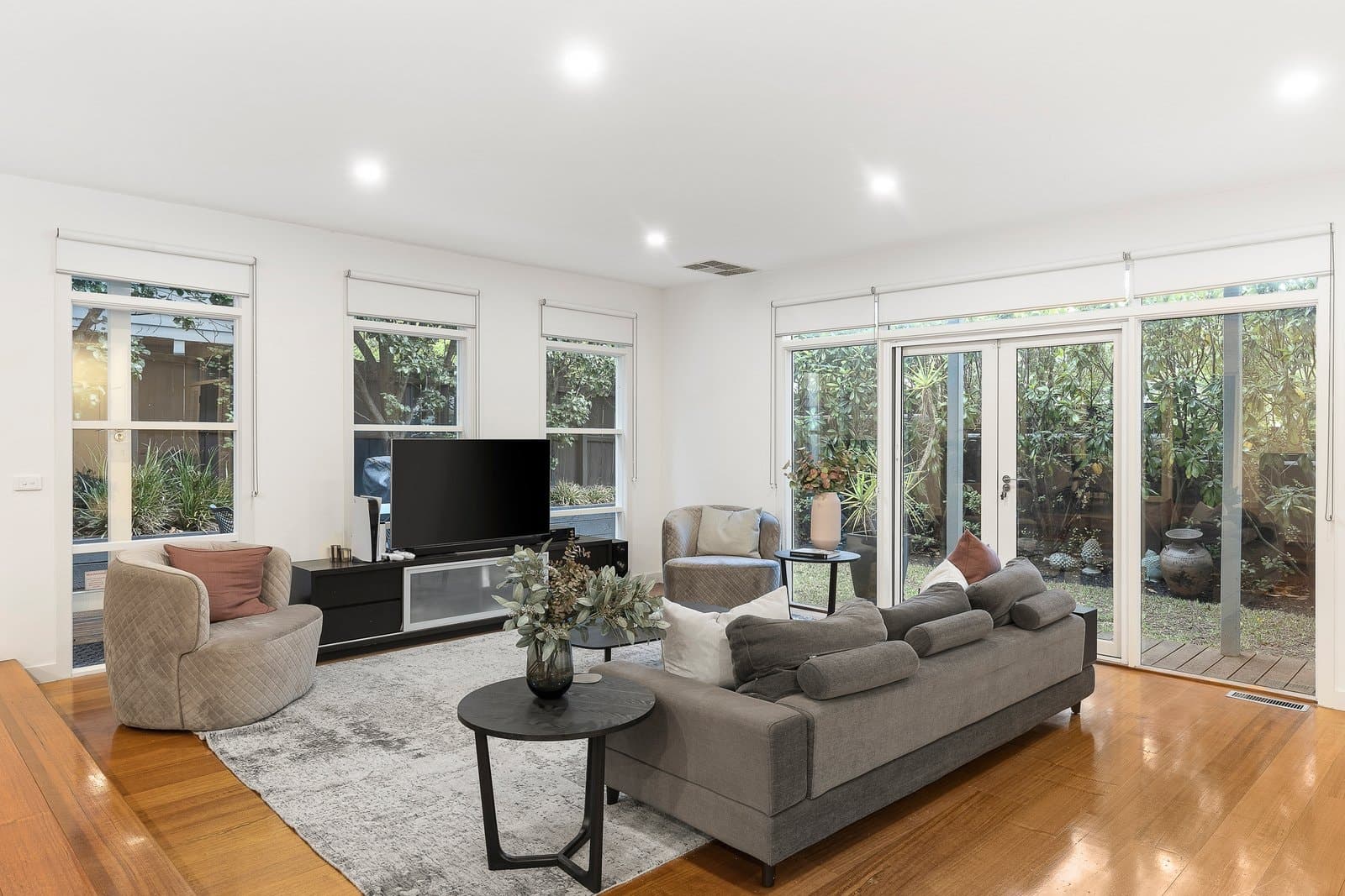 24 Lawes Street, Hawthorn - Thumbnail 4