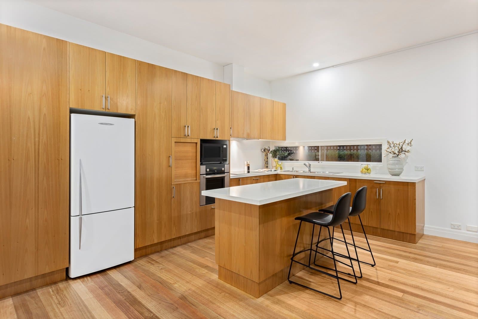 11 Hornby Street, Windsor - Thumbnail 6