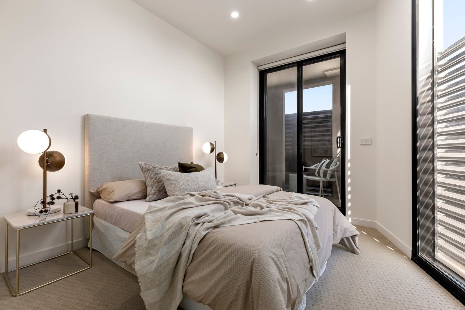 1/10a Stables Lane, South Yarra - Thumbnail 4