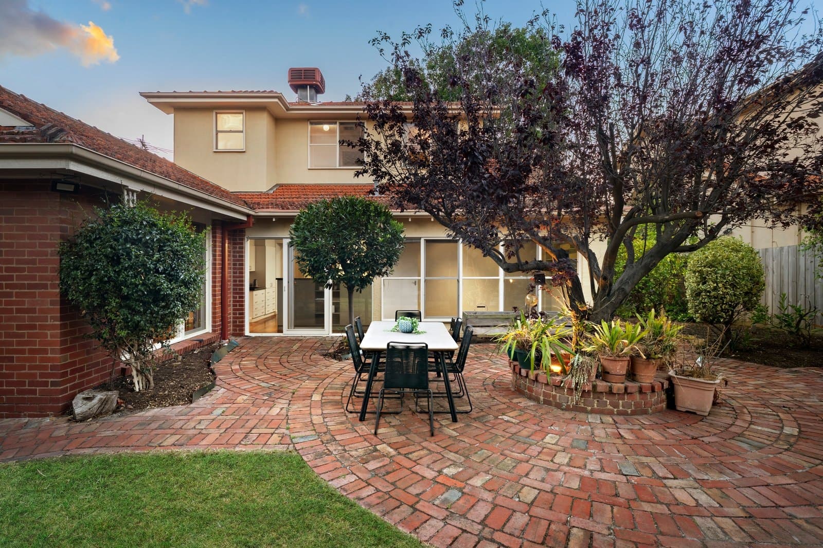 14 Hoyt Street, Hampton - Thumbnail 3