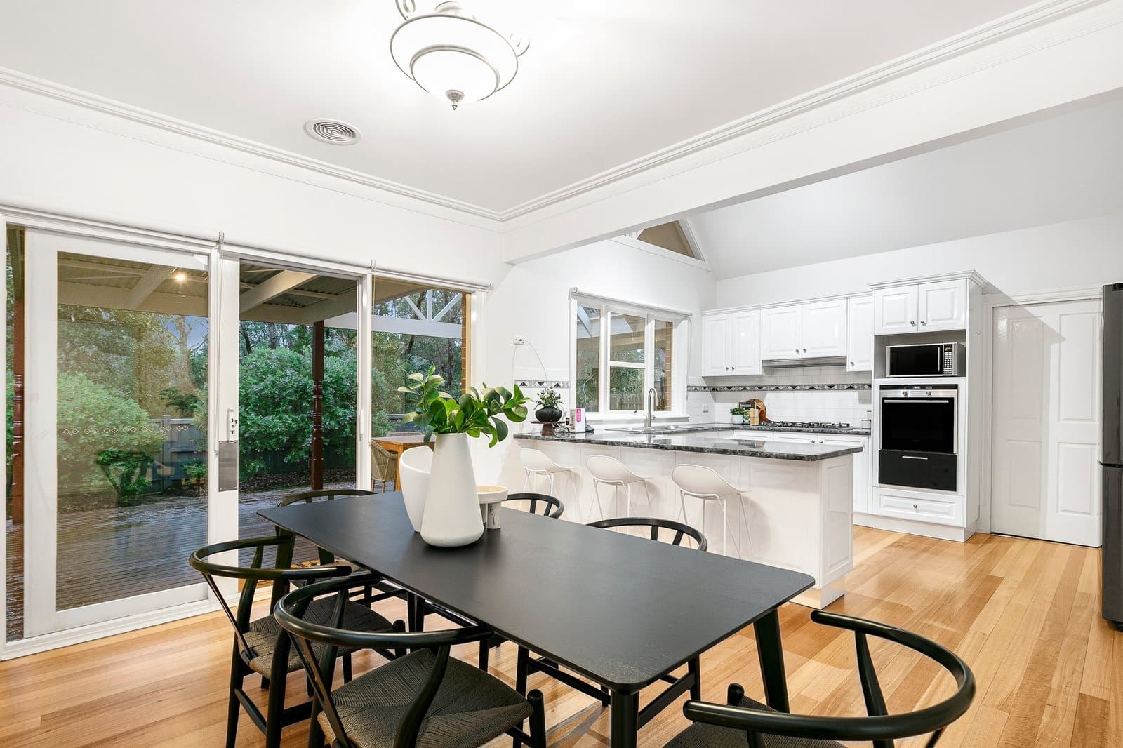 101 Ashwood Drive, Ashwood - Thumbnail 7