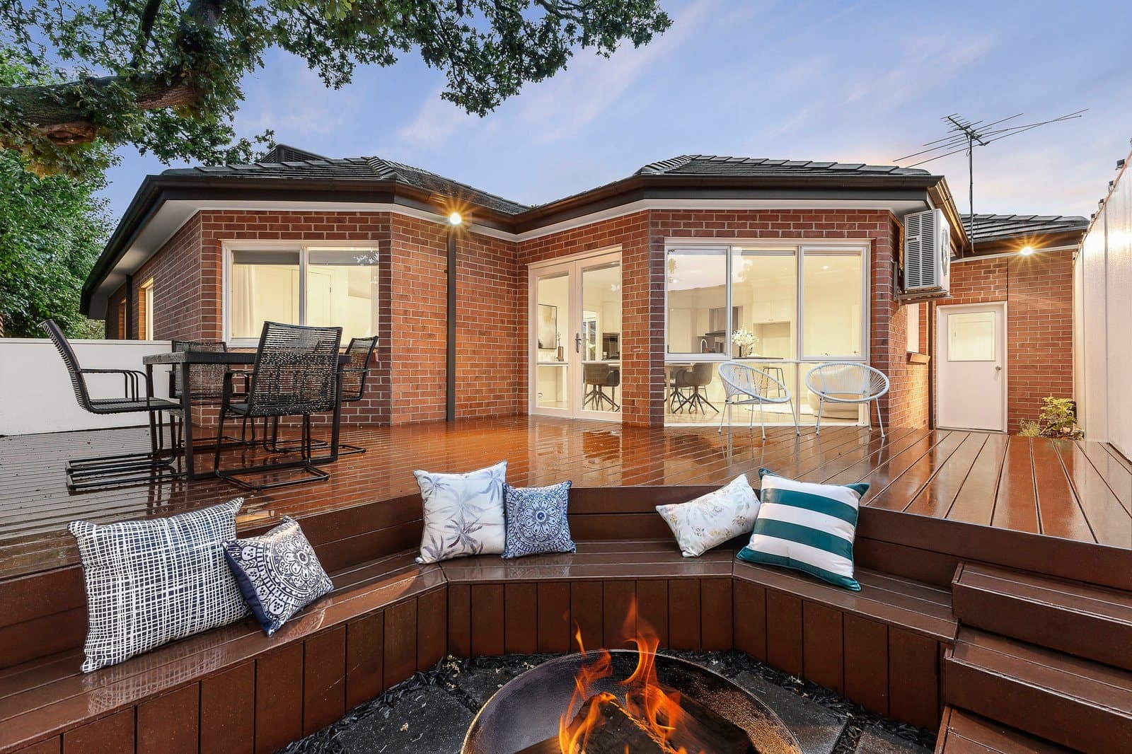 3/15 Dickens Street, Glen Iris - Image 1
