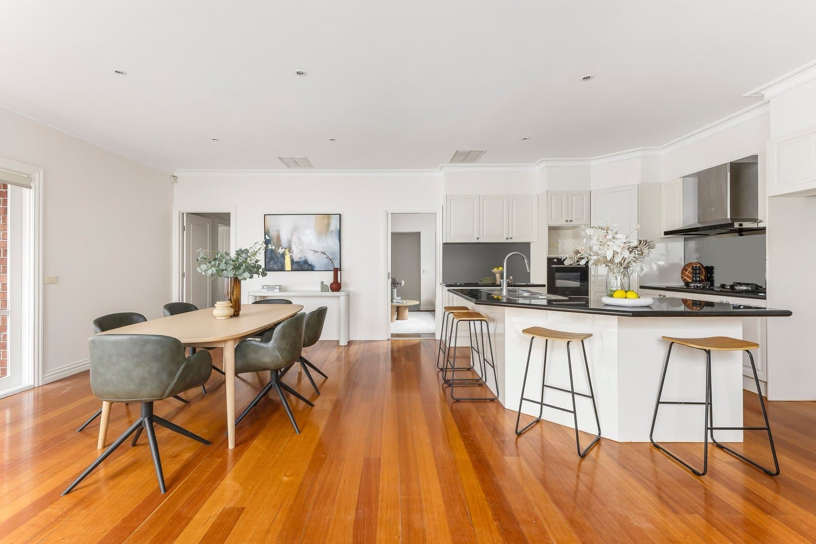 3/15 Dickens Street, Glen Iris - Thumbnail 4
