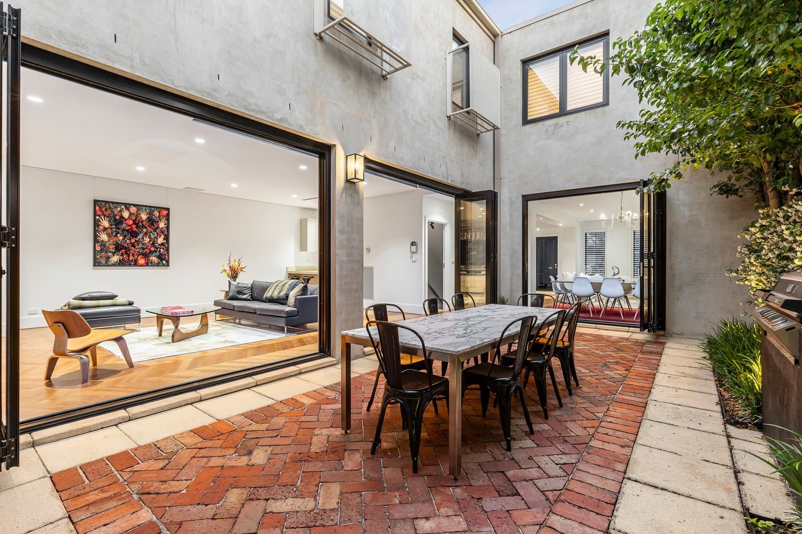 3 Walnut Street, Malvern - Thumbnail 3