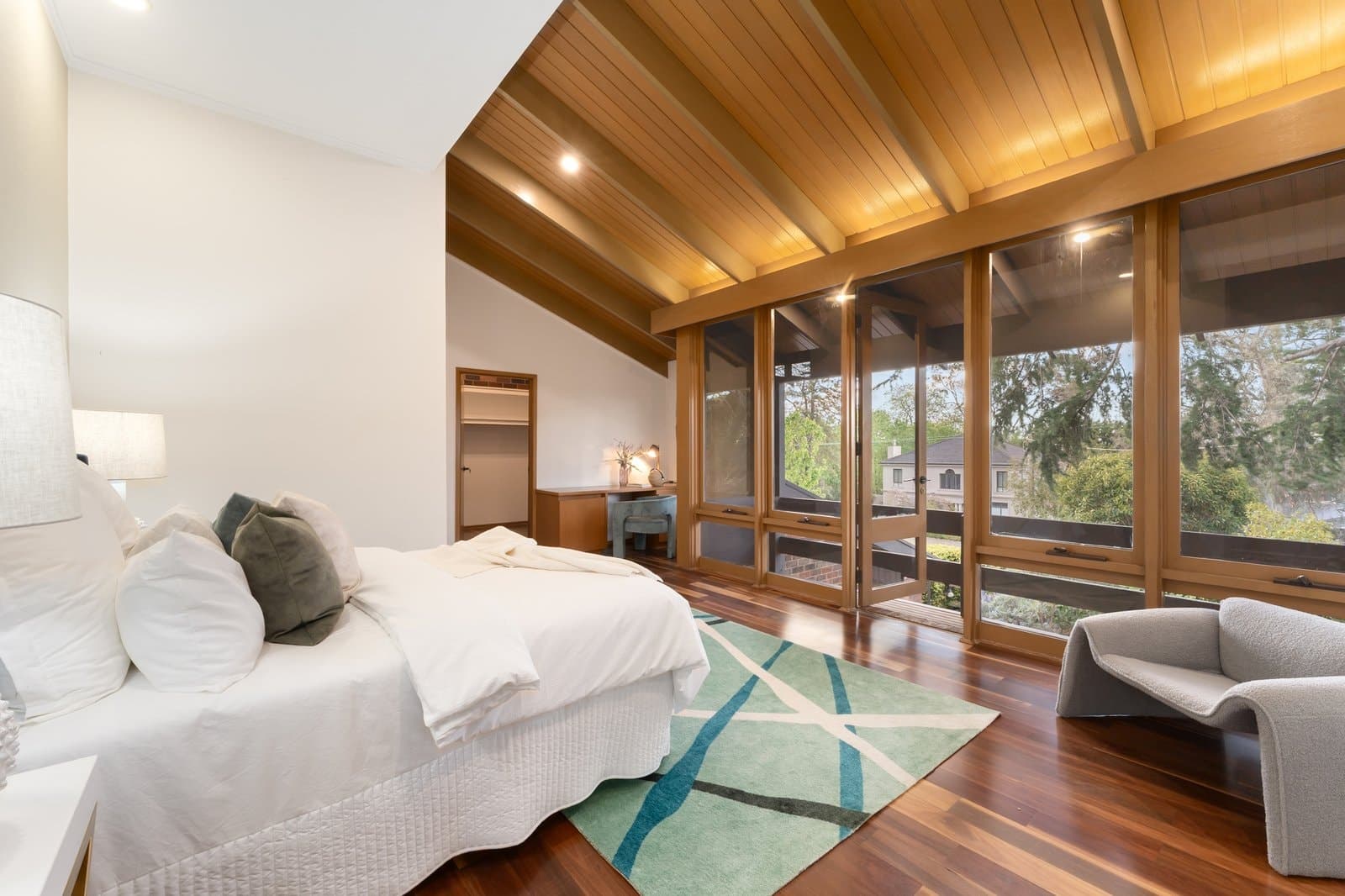 144 Winmalee Road, Balwyn - Thumbnail 8