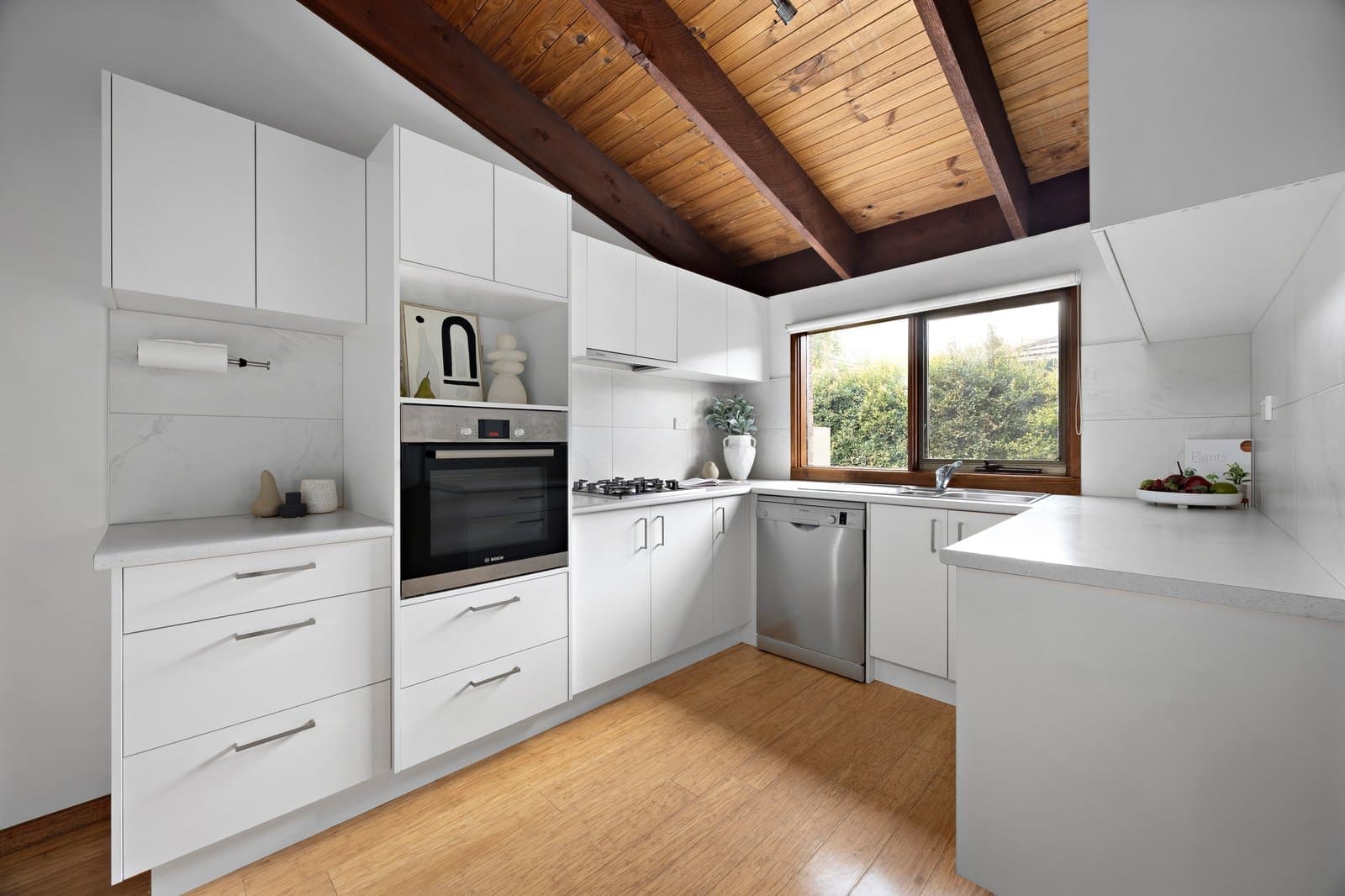 4/33 Holyrood Street, Hampton - Thumbnail 4