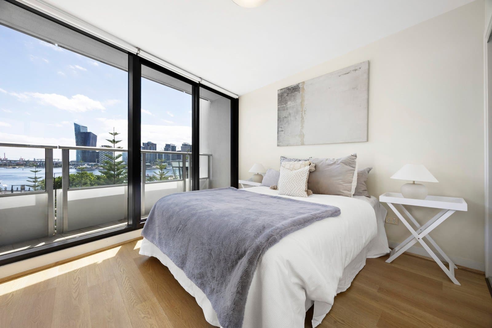 503/100 Harbour Esplanade, Docklands - Thumbnail 5