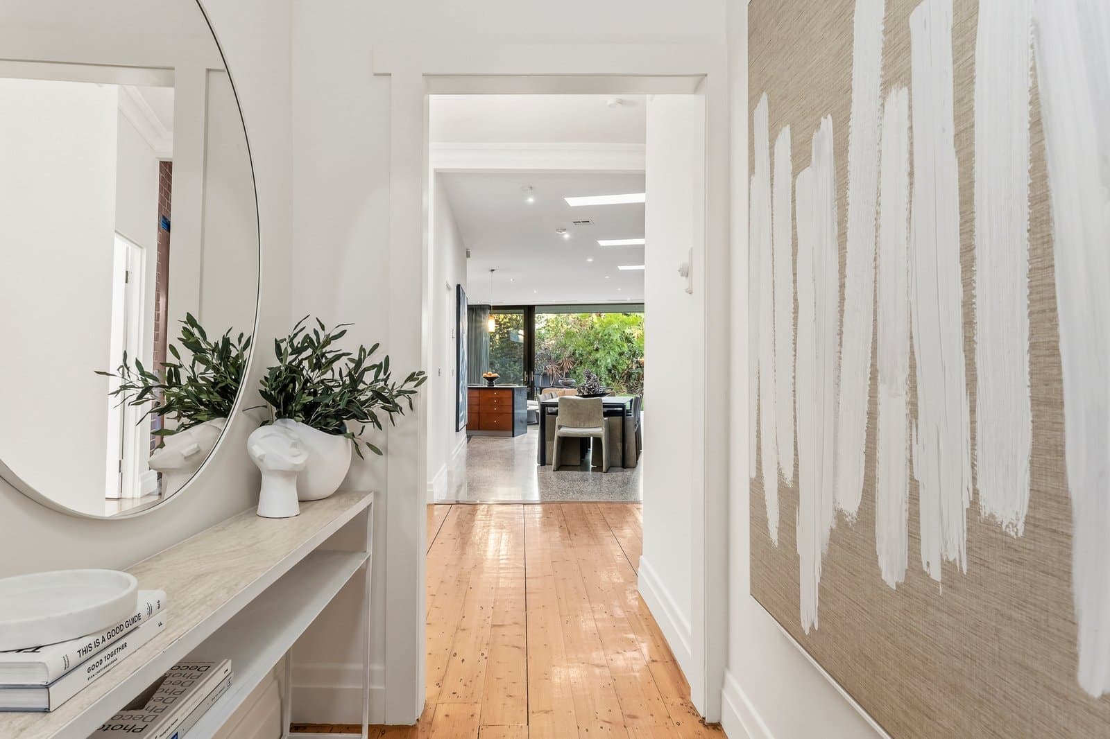 6 Lucas Street, Caulfield South - Thumbnail 2