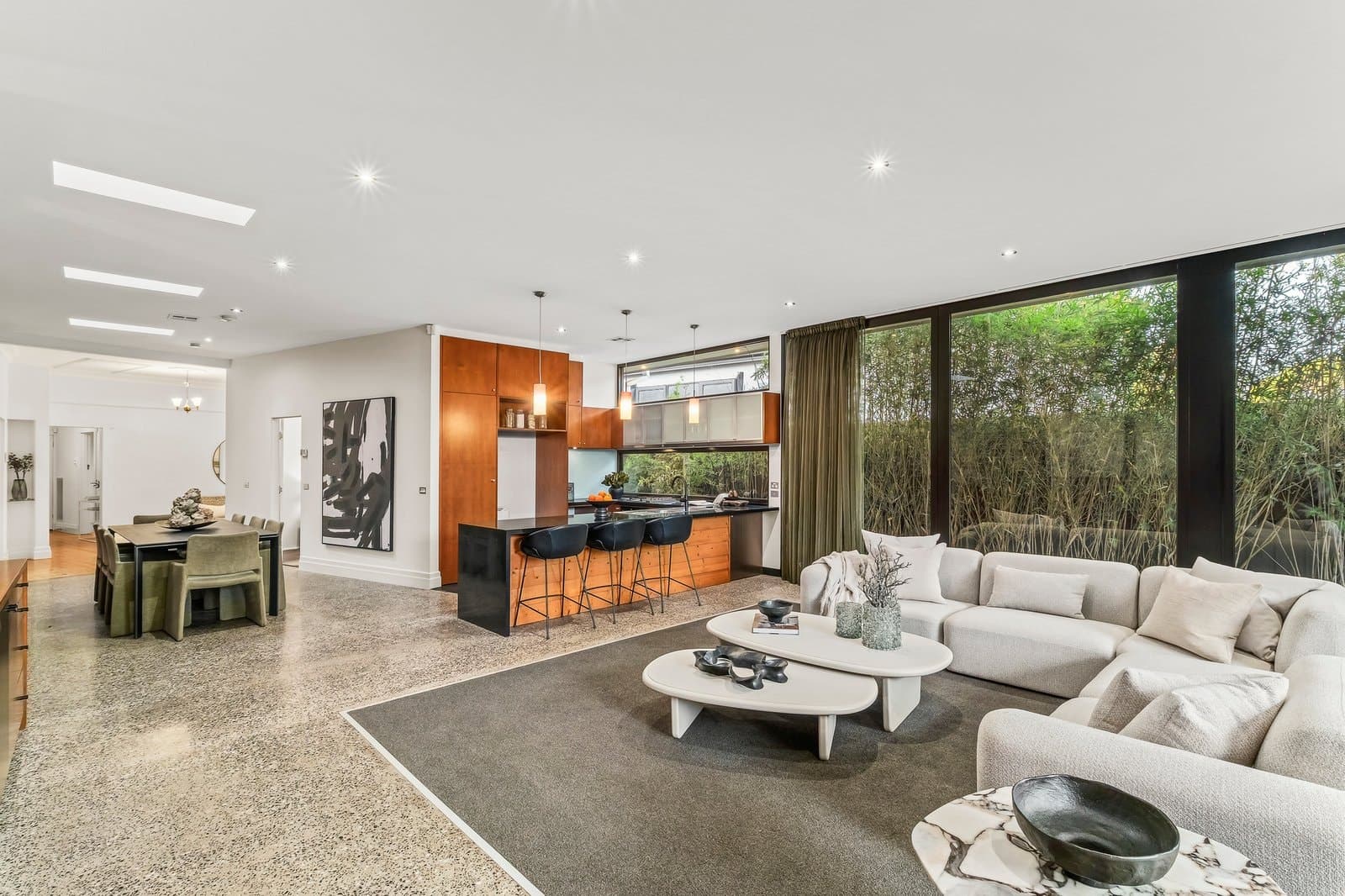 6 Lucas Street, Caulfield South - Thumbnail 4