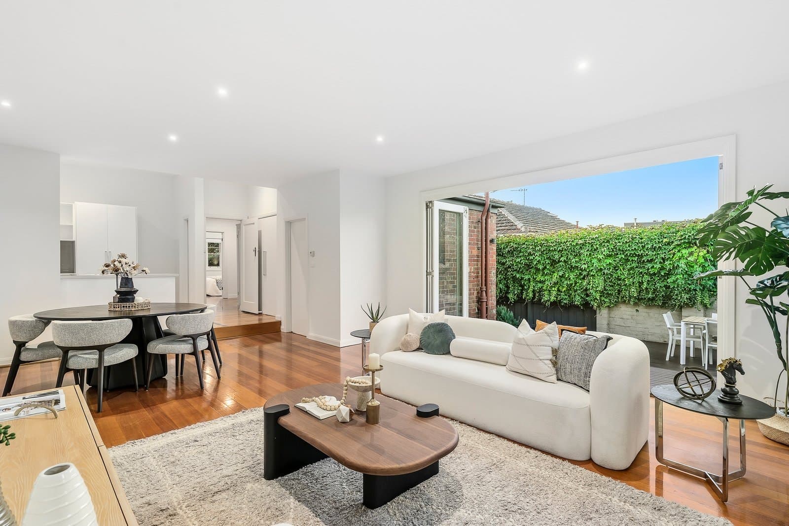 1024A Burke Road, Balwyn - Thumbnail 4