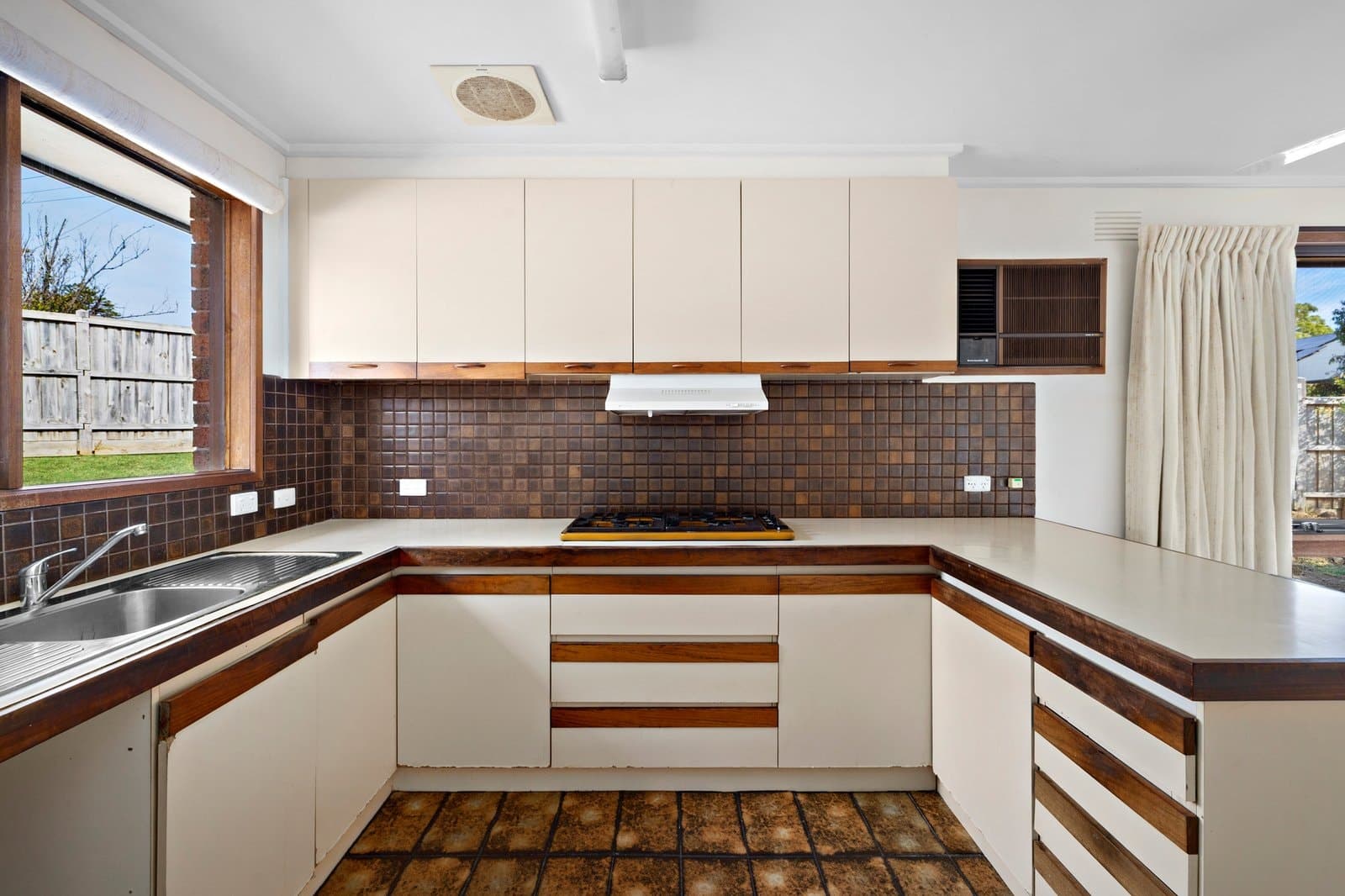 1/30 Volitans Avenue, Mount Eliza - Thumbnail 5