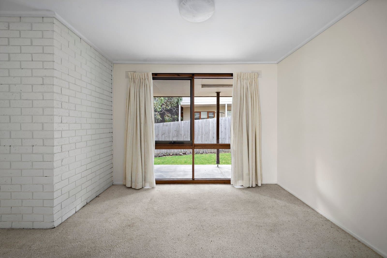 1/30 Volitans Avenue, Mount Eliza - Thumbnail 8