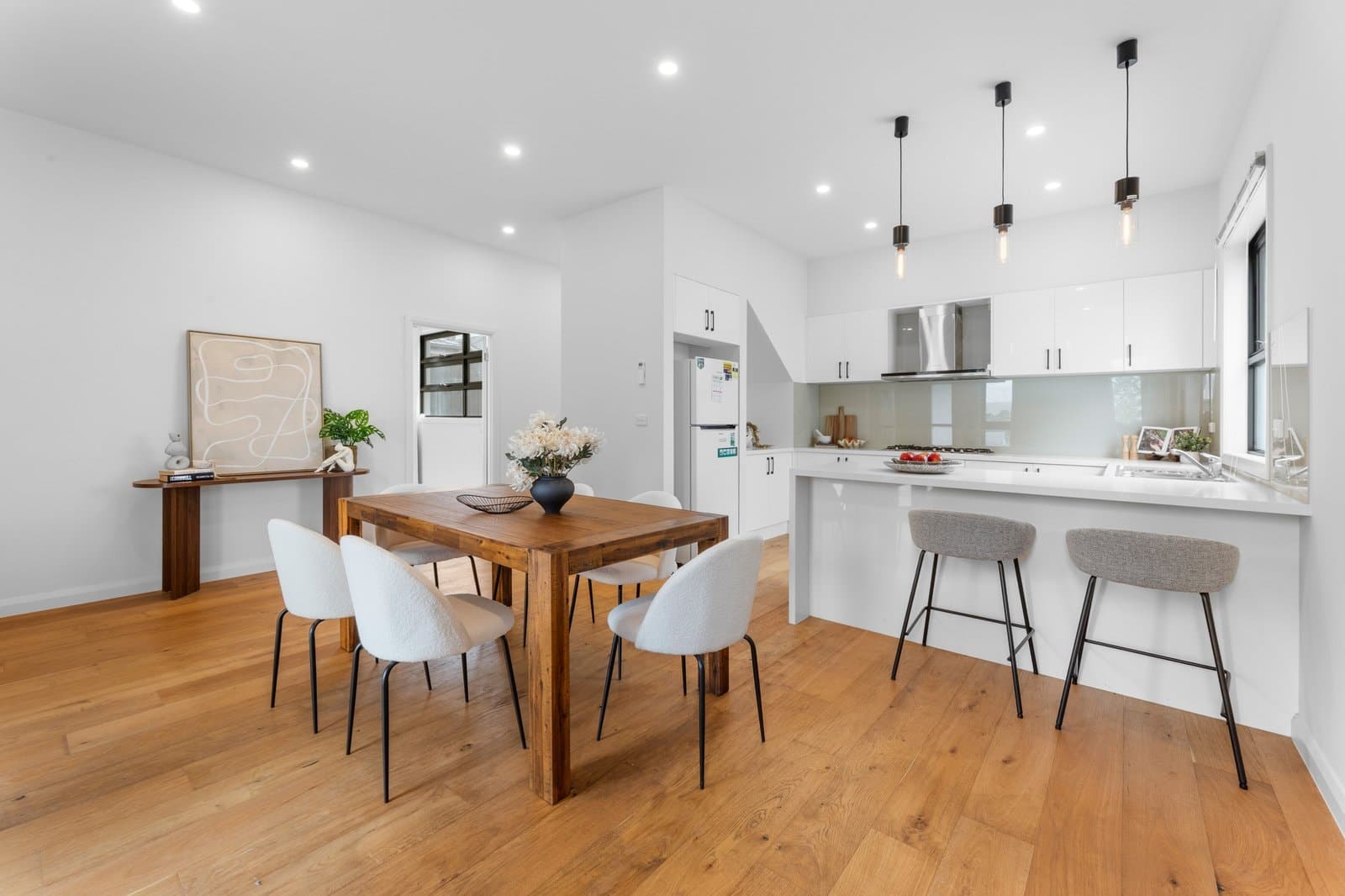 1/7 Cumming Street, Burwood - Thumbnail 4