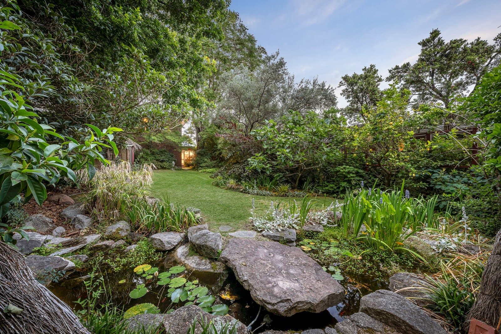 19 Robinson Road, Hawthorn - Thumbnail 3